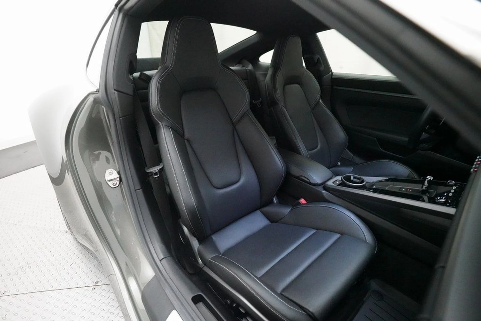 mph028_152271665_e48414462db96882140ecfd57e3311d6x_658b4499bf