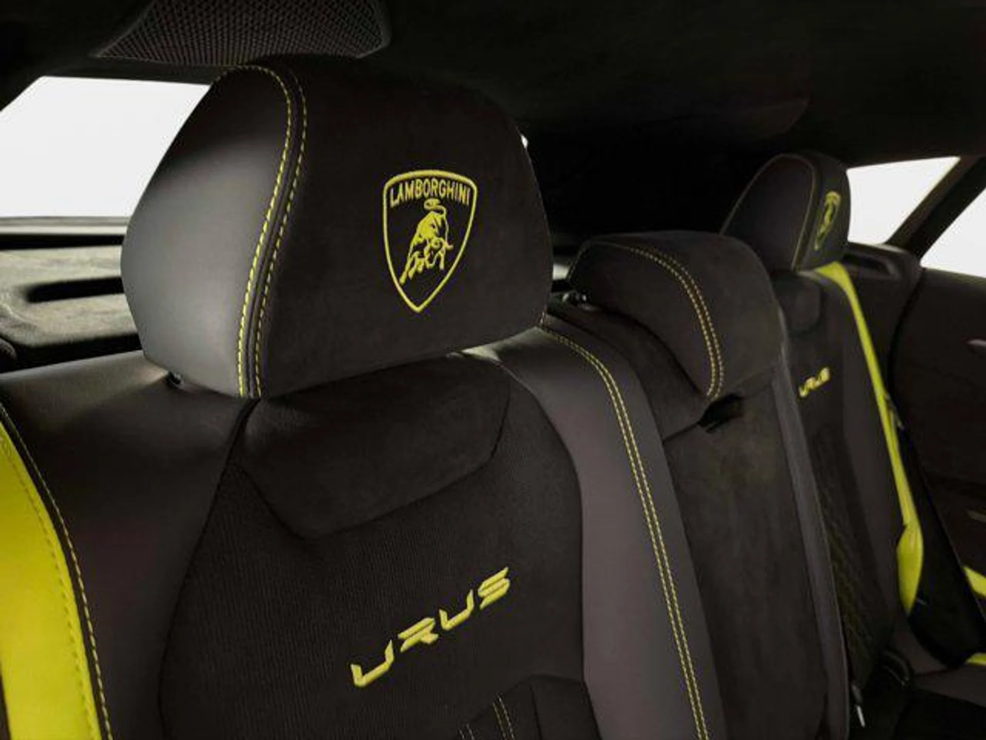 mph028_1530574139_a_PS_7e_YD_GP_21_TR_71_X_We_On0_Hs_M_9d785f4a6c