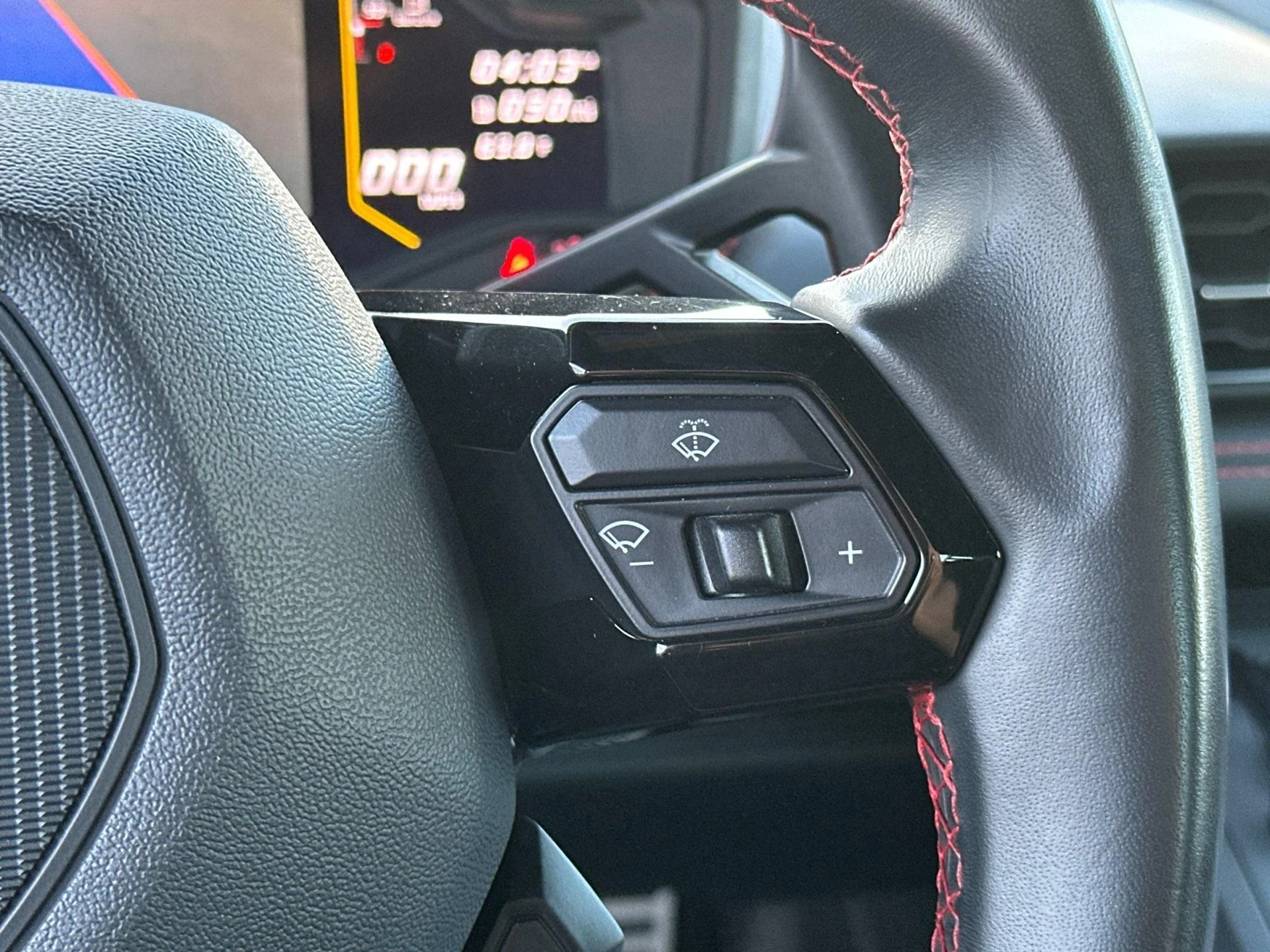 mph028_1532788796_Used_2020_Lamborghini_Huracan_EVO_Selezione_CPO_1762507911_ec65da8337