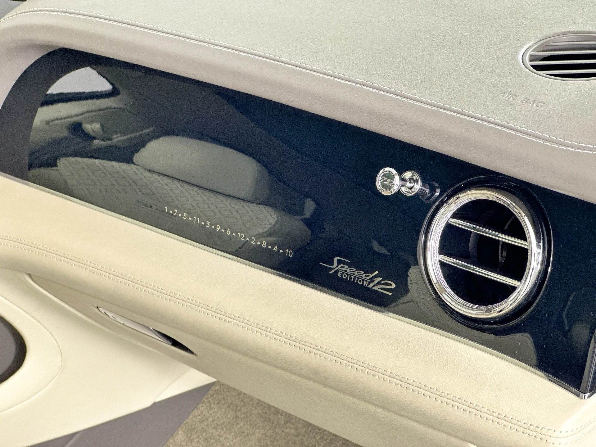 mph028_1532959614_29_25eea1de89