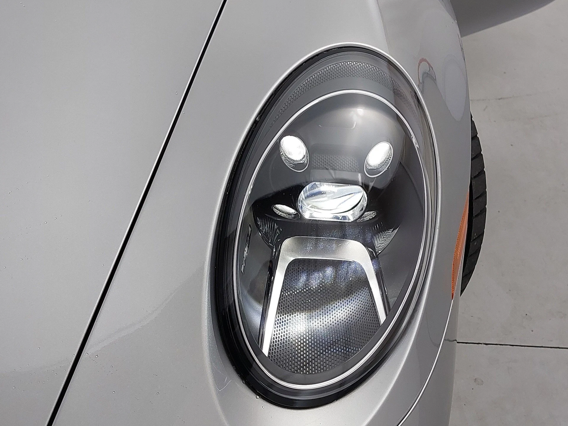 mph028_1534816653_ffcba3da3cbf9bc9895885a674fd79ddx_178bfa3681