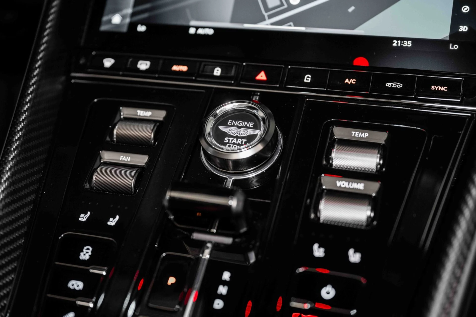 mph028_153740038_Used_2025_Aston_Martin_DB_12_VOLANTE_Volante_1726938733_4ff8b1ddd9