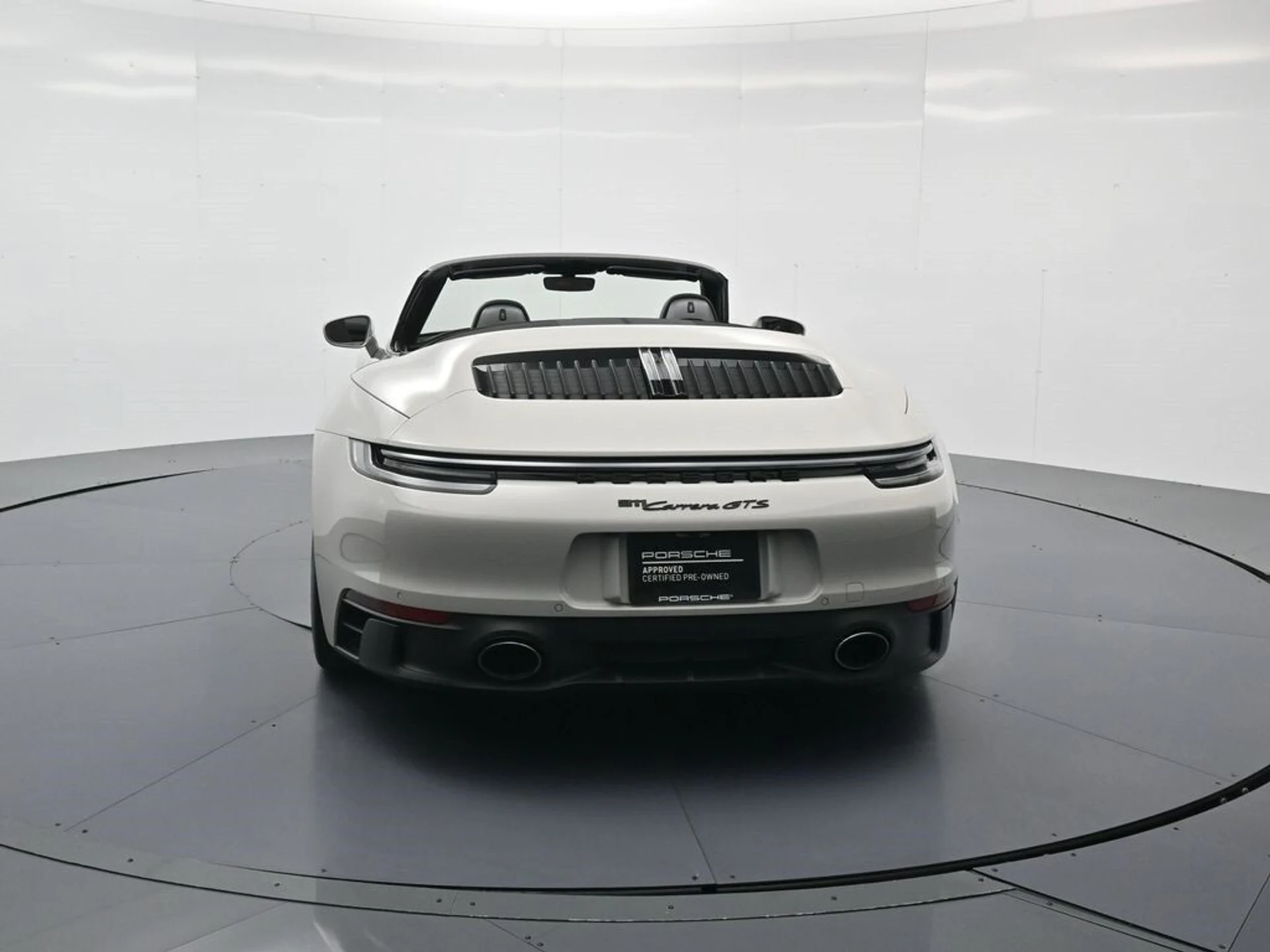 mph028_153954605_de63331542f749626bfdb23465f79e9ex_debdade418