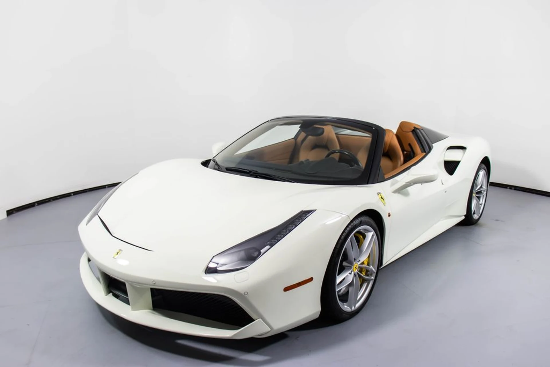 mph028_154223170_d1029c438e828f0ca8206bc46477078ax_c5134b7ed2