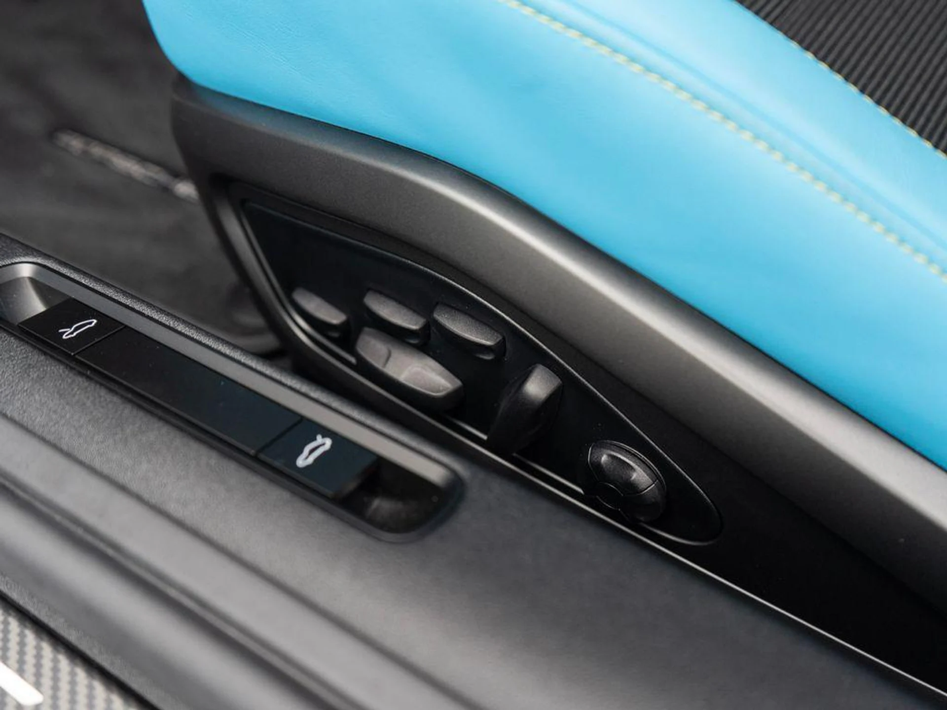 mph028_1545517653_Tpm_UY_7jgn_m_Ceq73q_GN_5z81wtw_f4c11a81c1