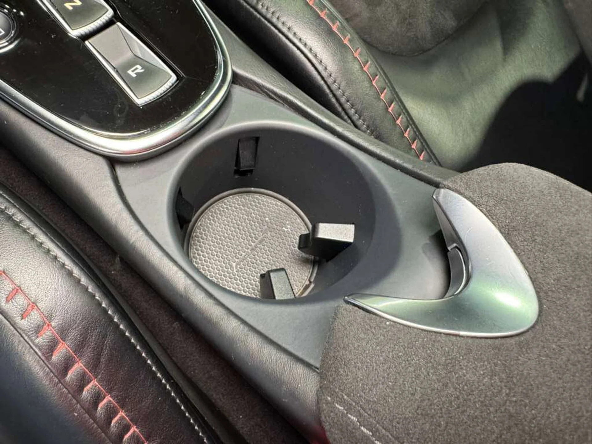 mph028_1546001526_2dd5e307e4ab805f40fcb47b7a25bacc_3fd2b1d60b