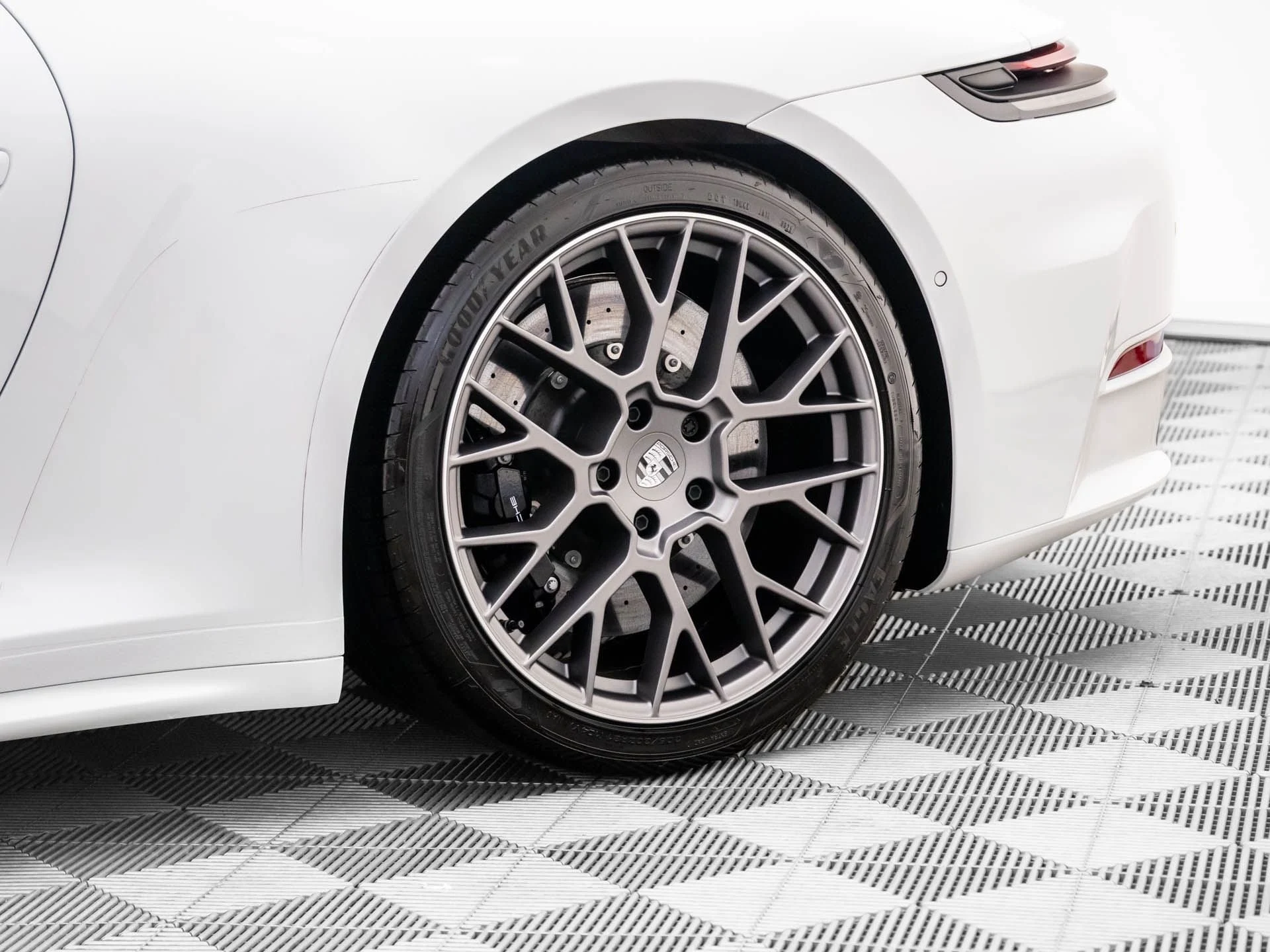 mph028_1547073846_4a7ad40311162b6416b928ed01288231x_f0066047d3