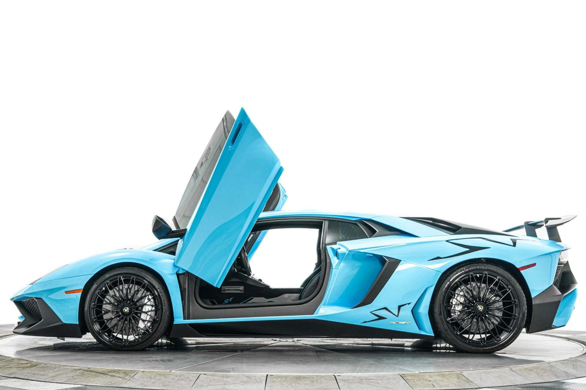 mph028_1548213966_Used_2016_Lamborghini_Aventador_LP_750_4_SV_Amazing_Color_Ryft_Titanium_Exhaust_1780610472_598e7830f2
