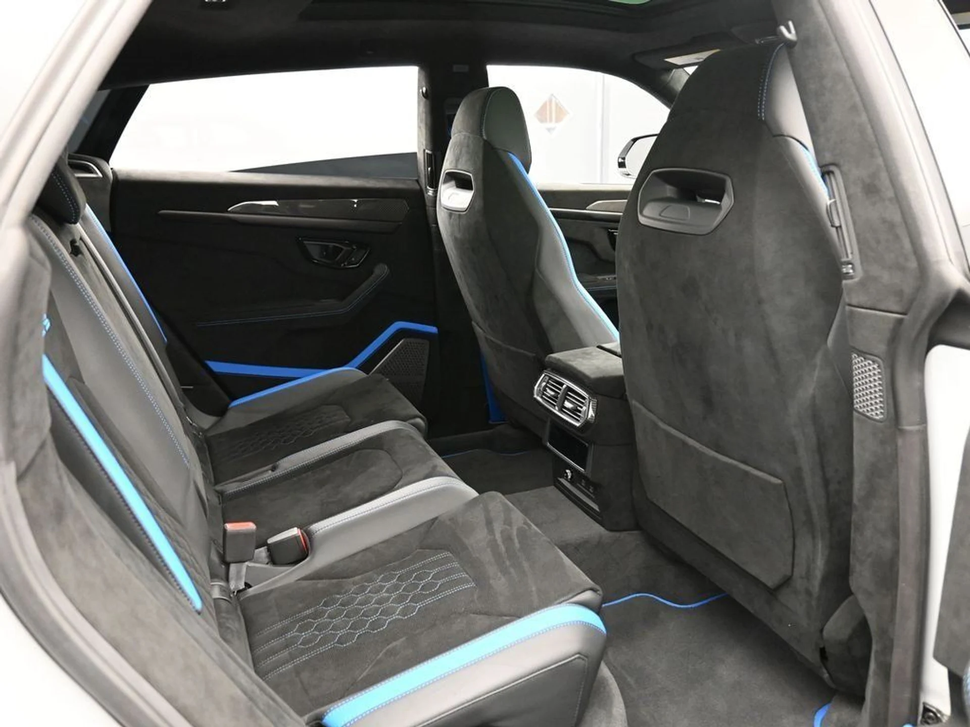 mph028_1554413985_ed3142a60f5a1e1f2b6c3d4a8cd44fe6_caa8ccc82a