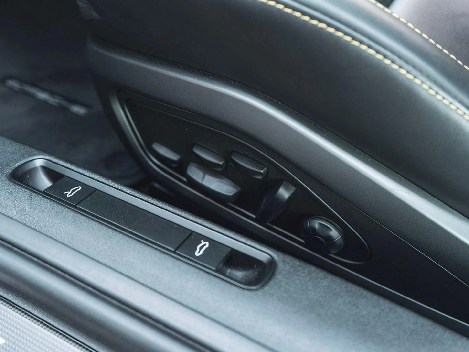 mph028_1560045819_f_Dt_OF_7d428f3_Yz_Wljq_B8wm9joc_d76b4b170e