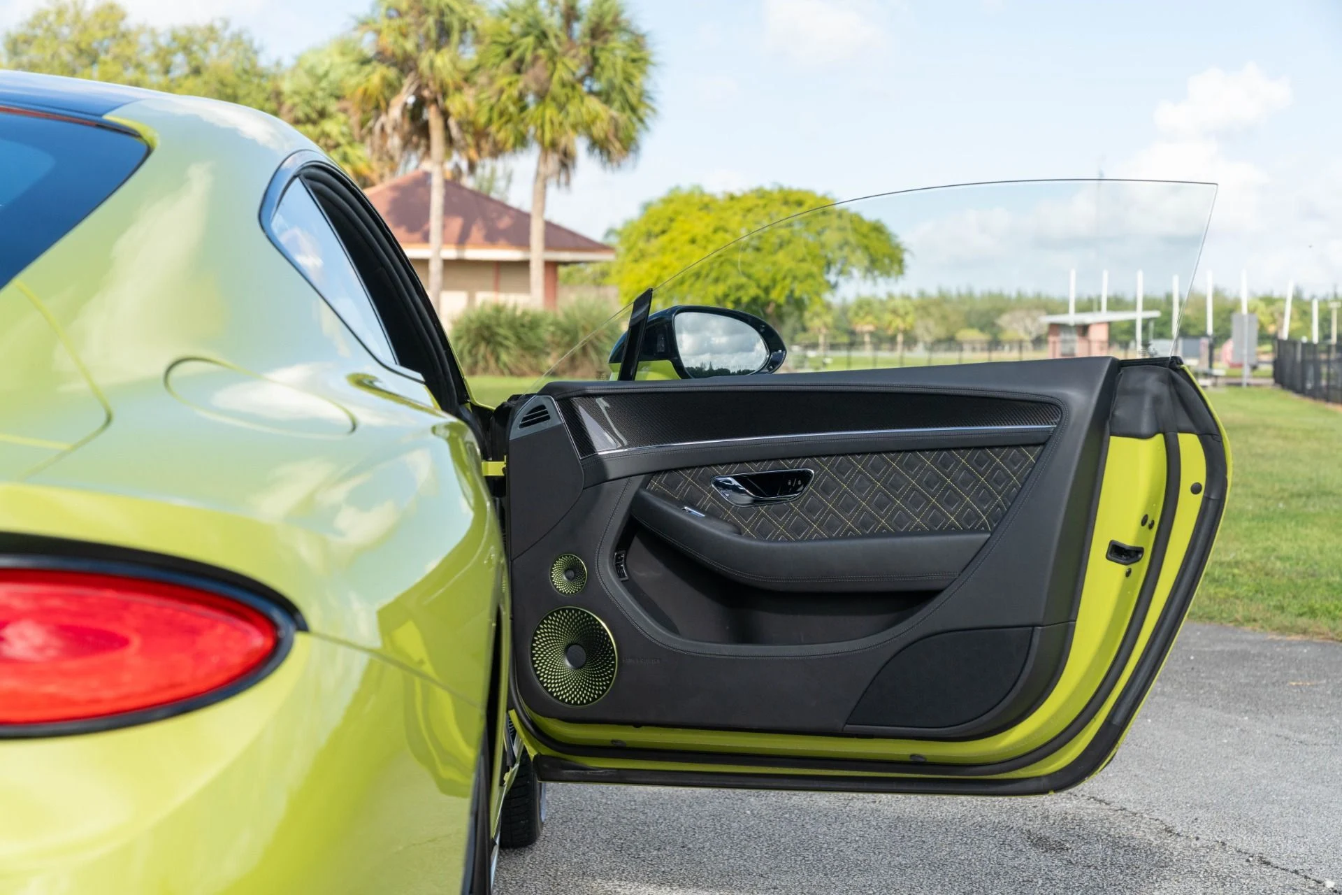 mph028_1561687556_Used_2020_Bentley_Continental_1_of_5_Pikes_Peak_Edition_GT_1761756018_78564e4e23