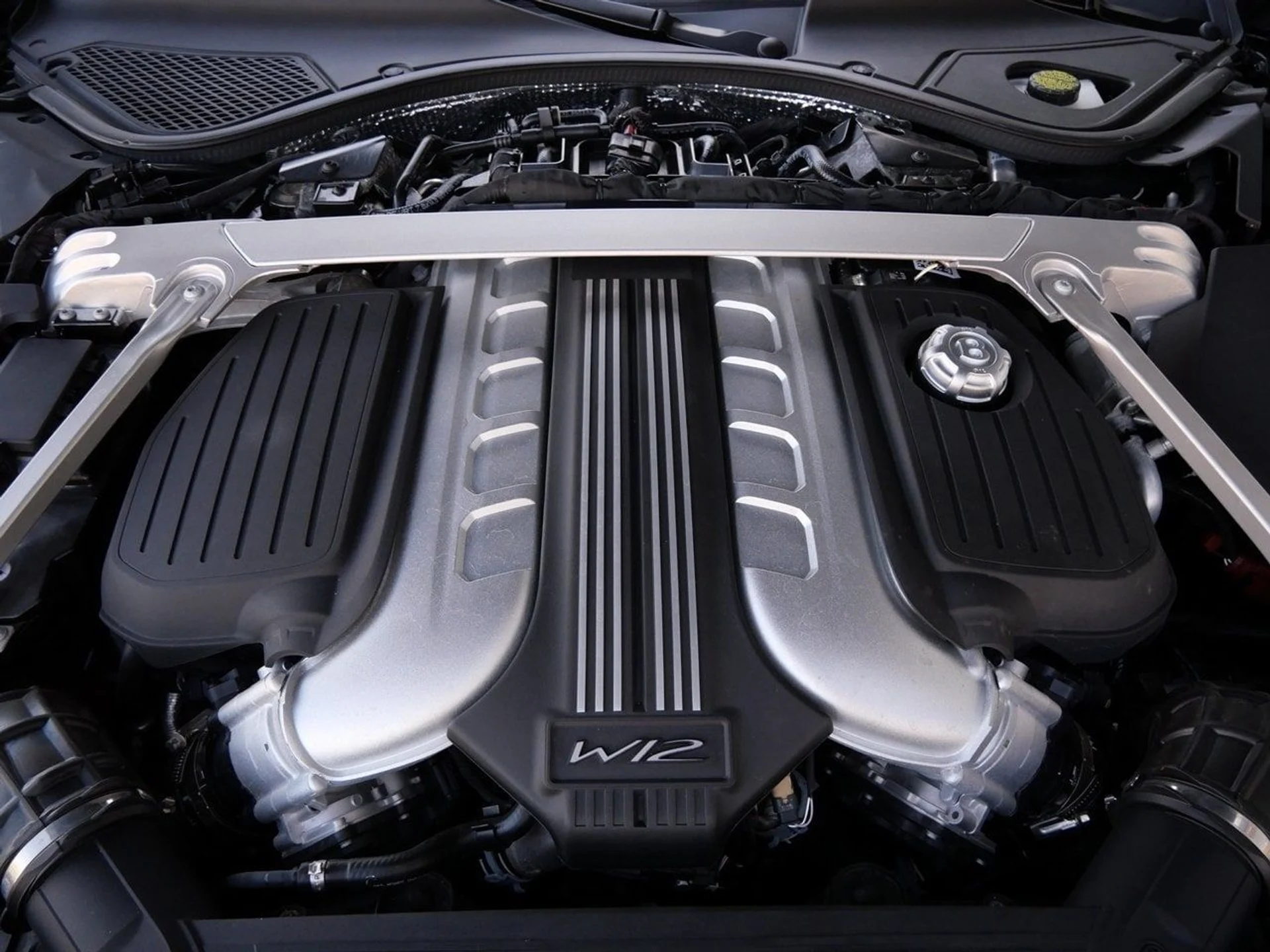 mph028_1562017442_091aba0a7a23f1e9c8189b4d6fb58ecax_704b1b59b8