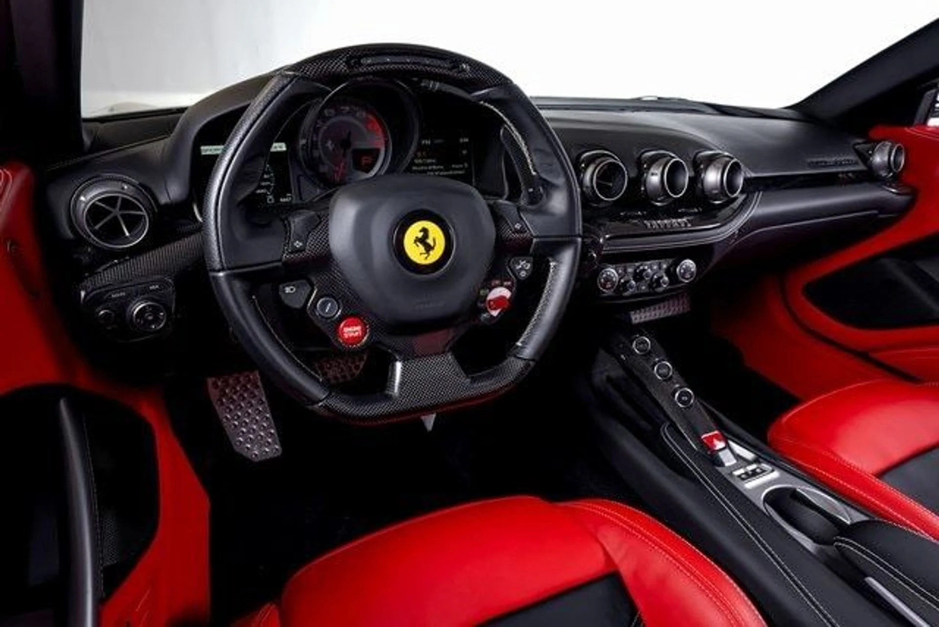 mph028_1565574133_3412c4fc271490c903d891408ae5c46bx_d3c1c10c83