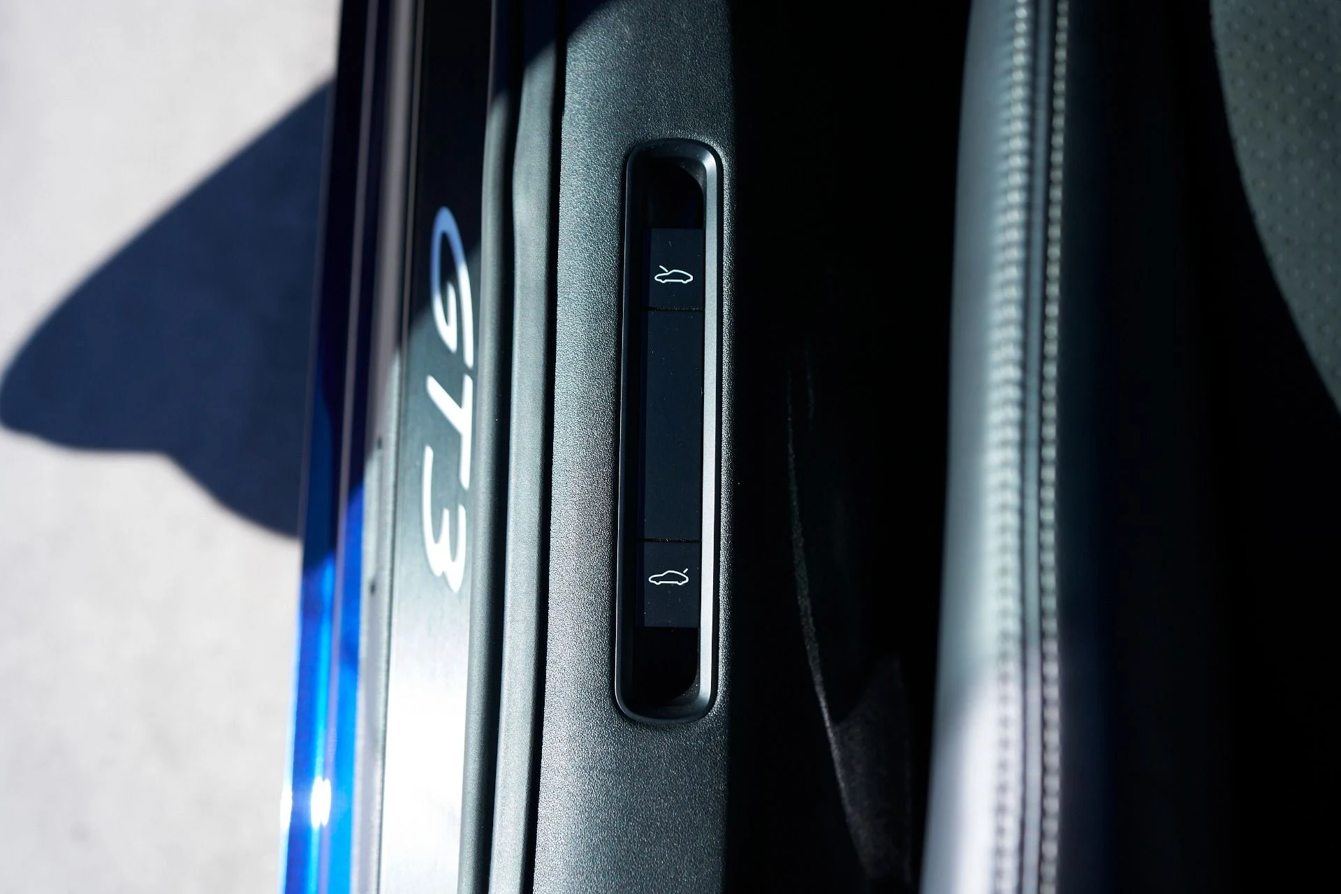 mph028_1572666973_Used_2022_Porsche_911_GT_3_1761959379_7a44ae0db6