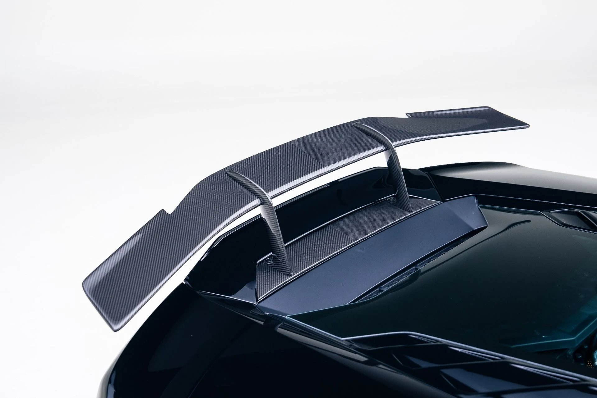 mph028_1579503176_Used_2021_Lamborghini_Huracan_EVO_1765497065_f057641324