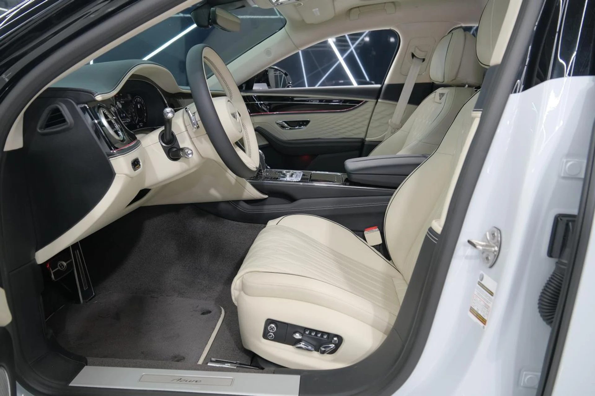 mph028_1591344120_72576e98e5cab2692b6a61fe016e7c5c_53e34503e2