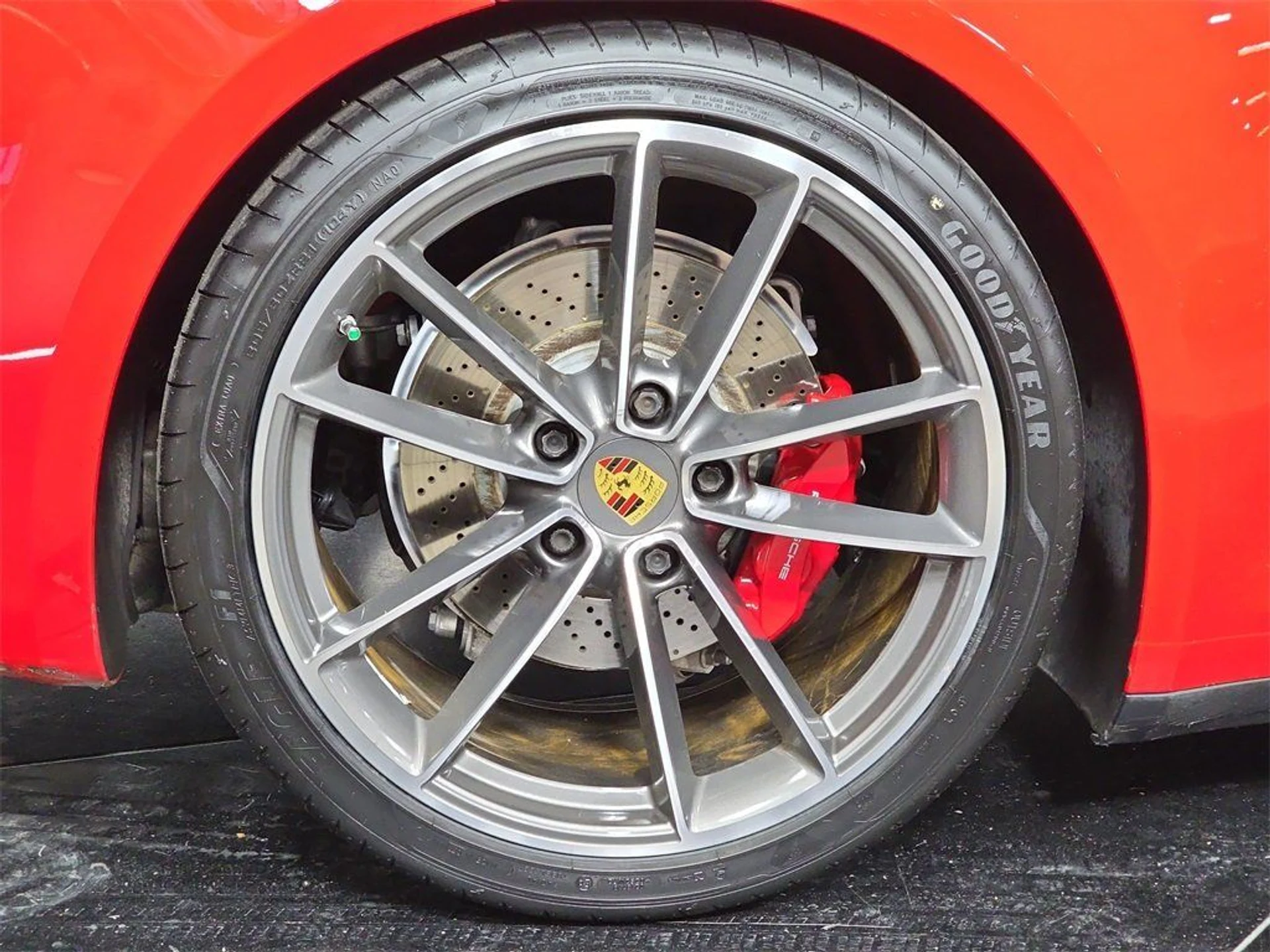 mph028_1593824632_13b87145c42c4d9d9ac23d64c19964d4_12e8519830