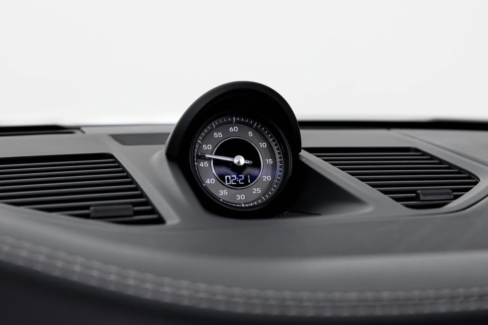 mph028_1602782995_Used_2022_Porsche_911_Turbo_S_1764184617_66ed35a161