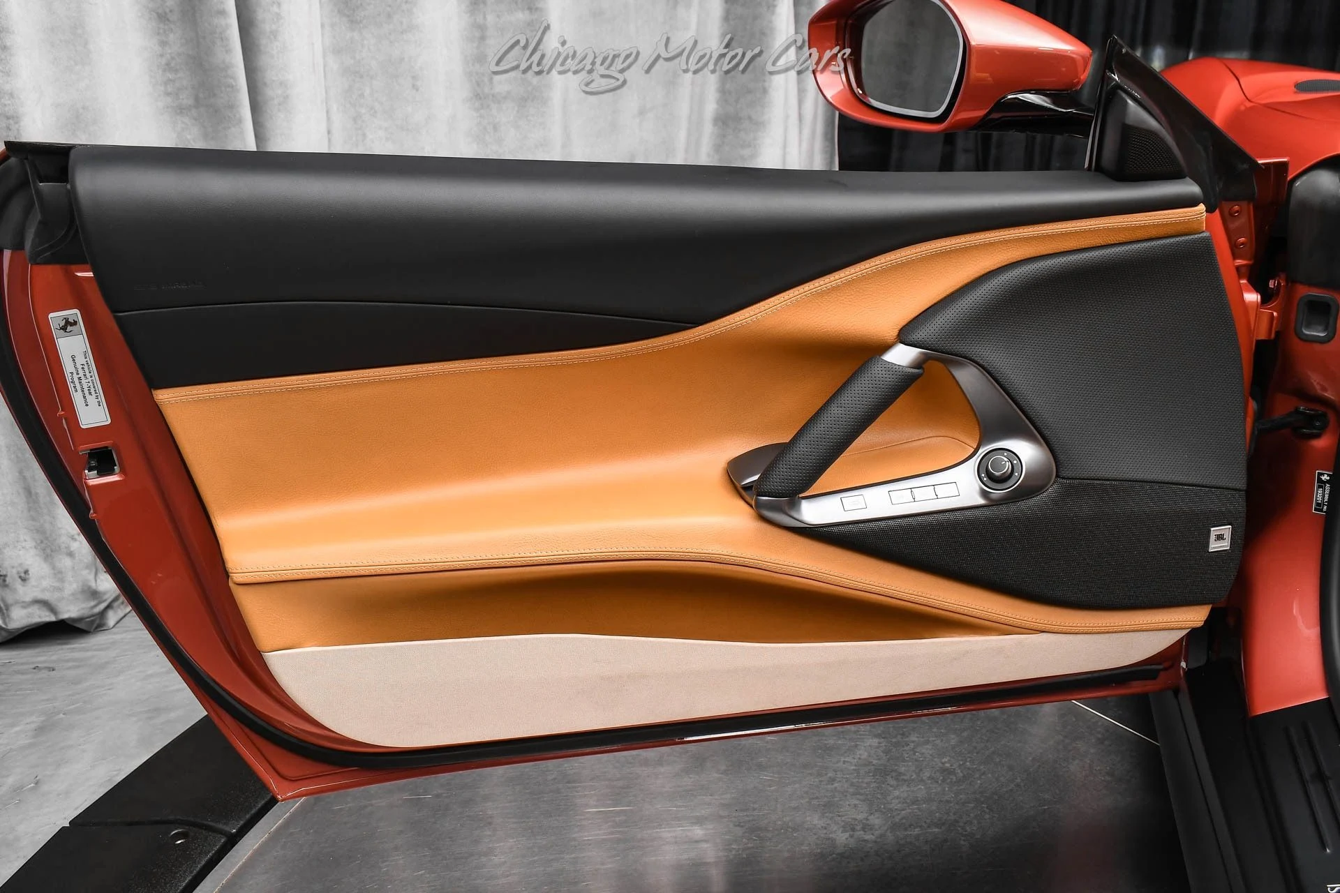 mph028_1604970892_12988_p29_l_b5cf1c78b5