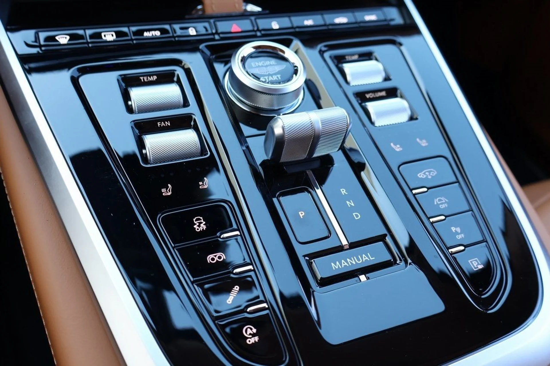 mph028_16065857_29_aab31b4ab8