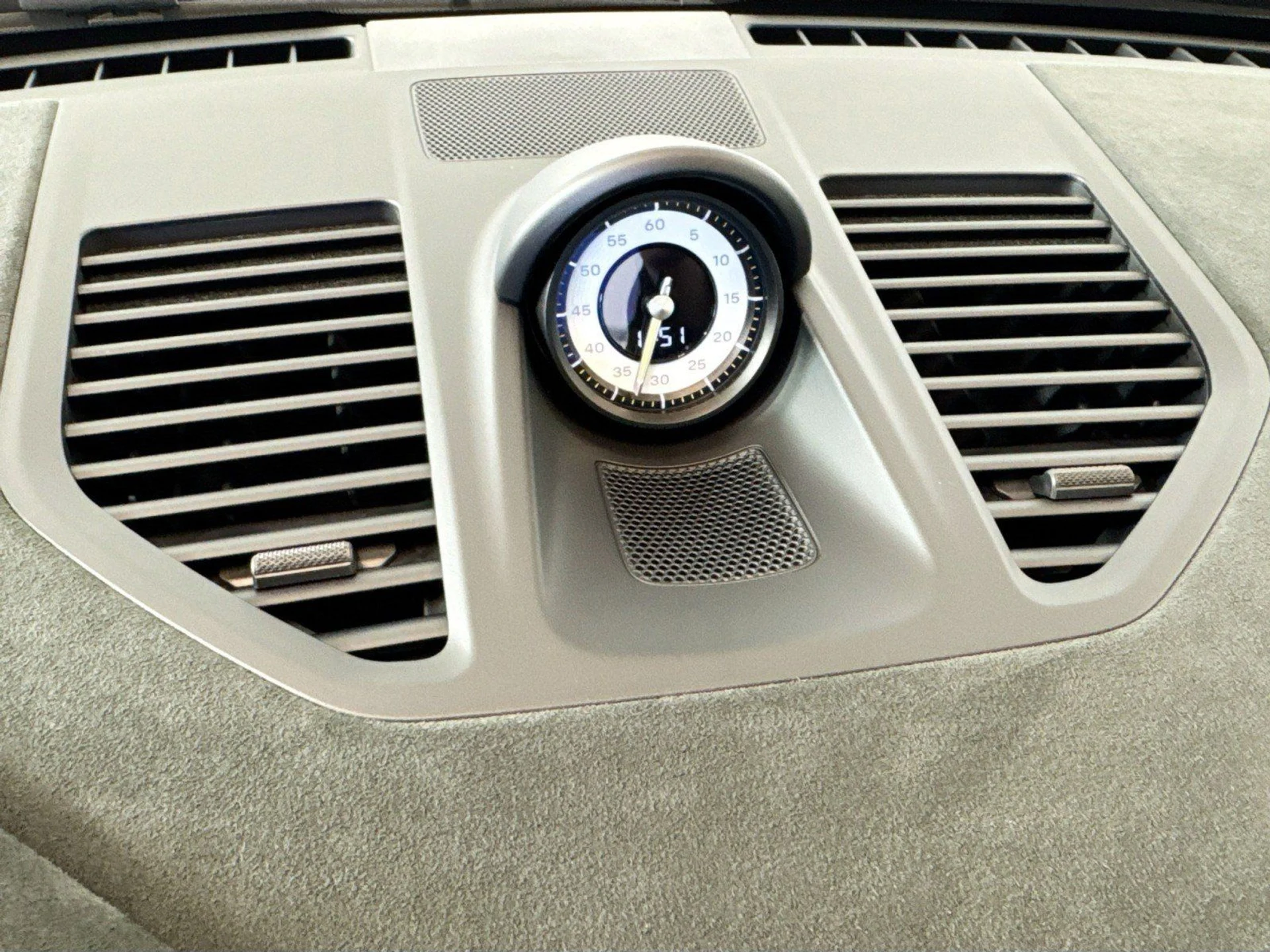 mph028_1612867229_905000db4d1232c23ab4d10145dfbd89_f8609eda52