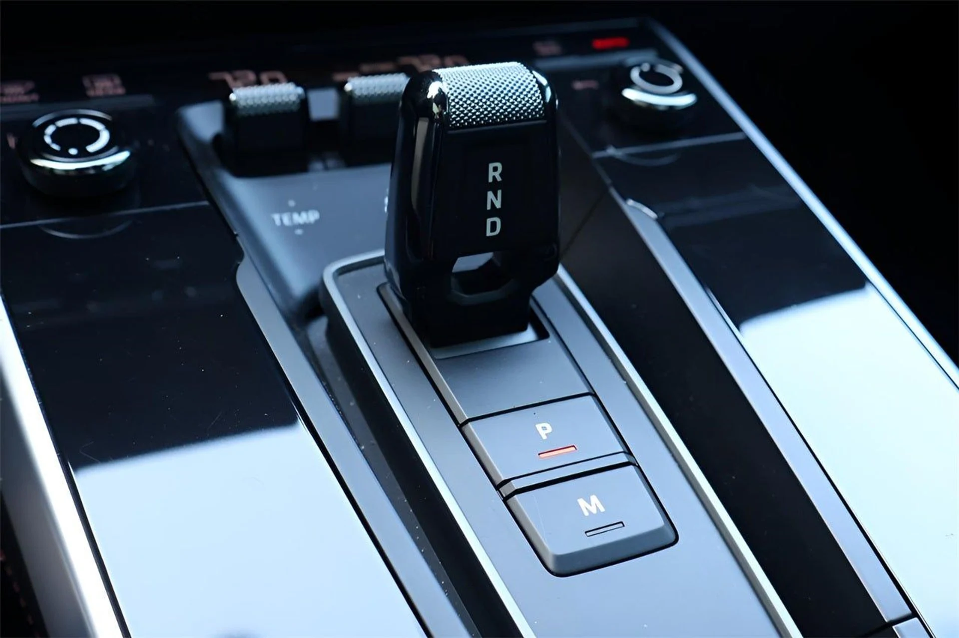 mph028_161393799_29_131bbde7d8