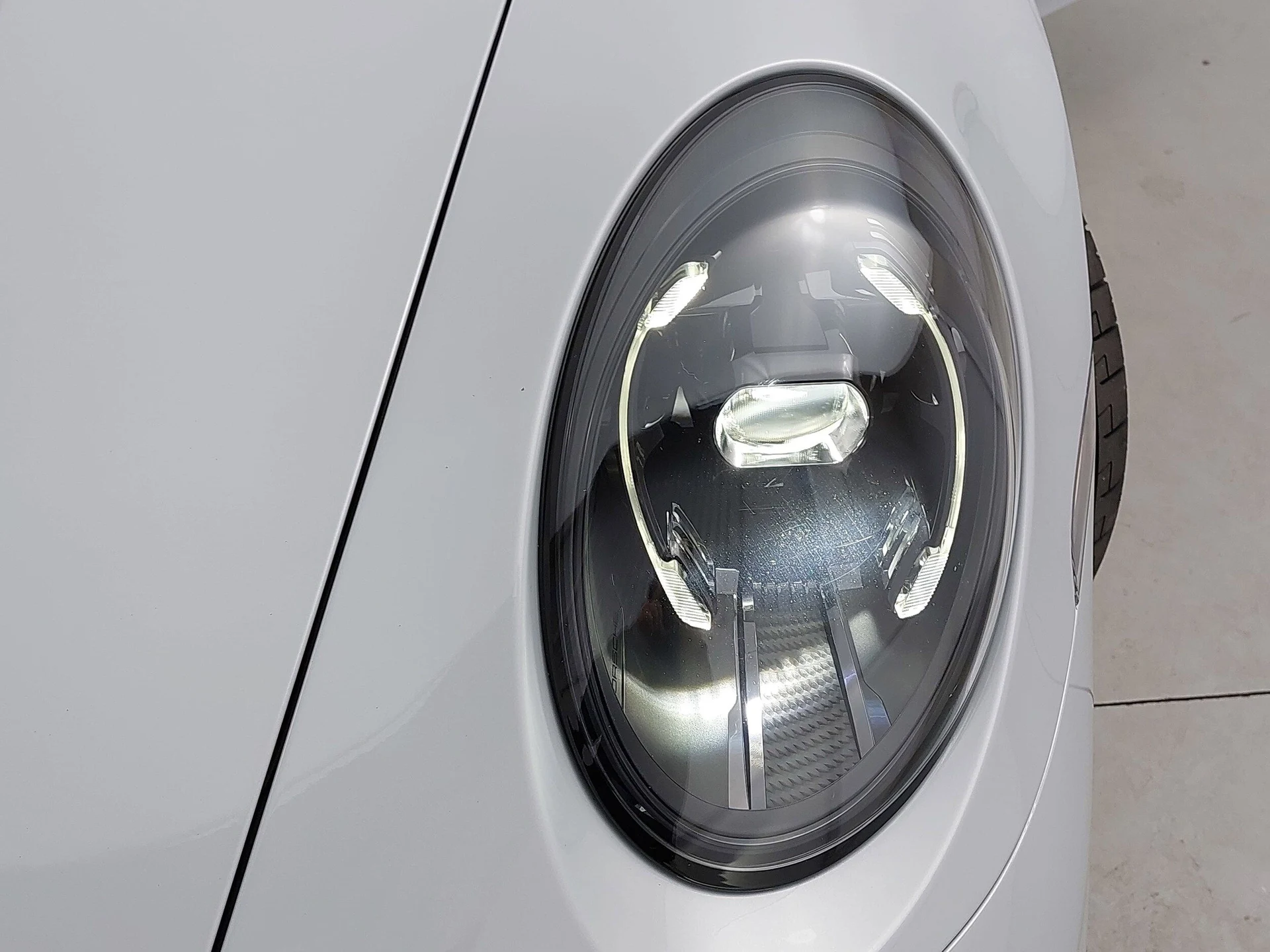 mph028_1624483497_fec98b6f2ce5d926160a81398eb91724x_77f3429649