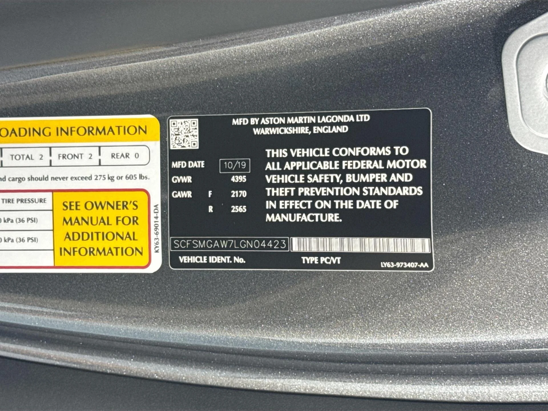 mph028_1625455035_Used_2020_Aston_Martin_Vantage_1784230063_56a0b8db43