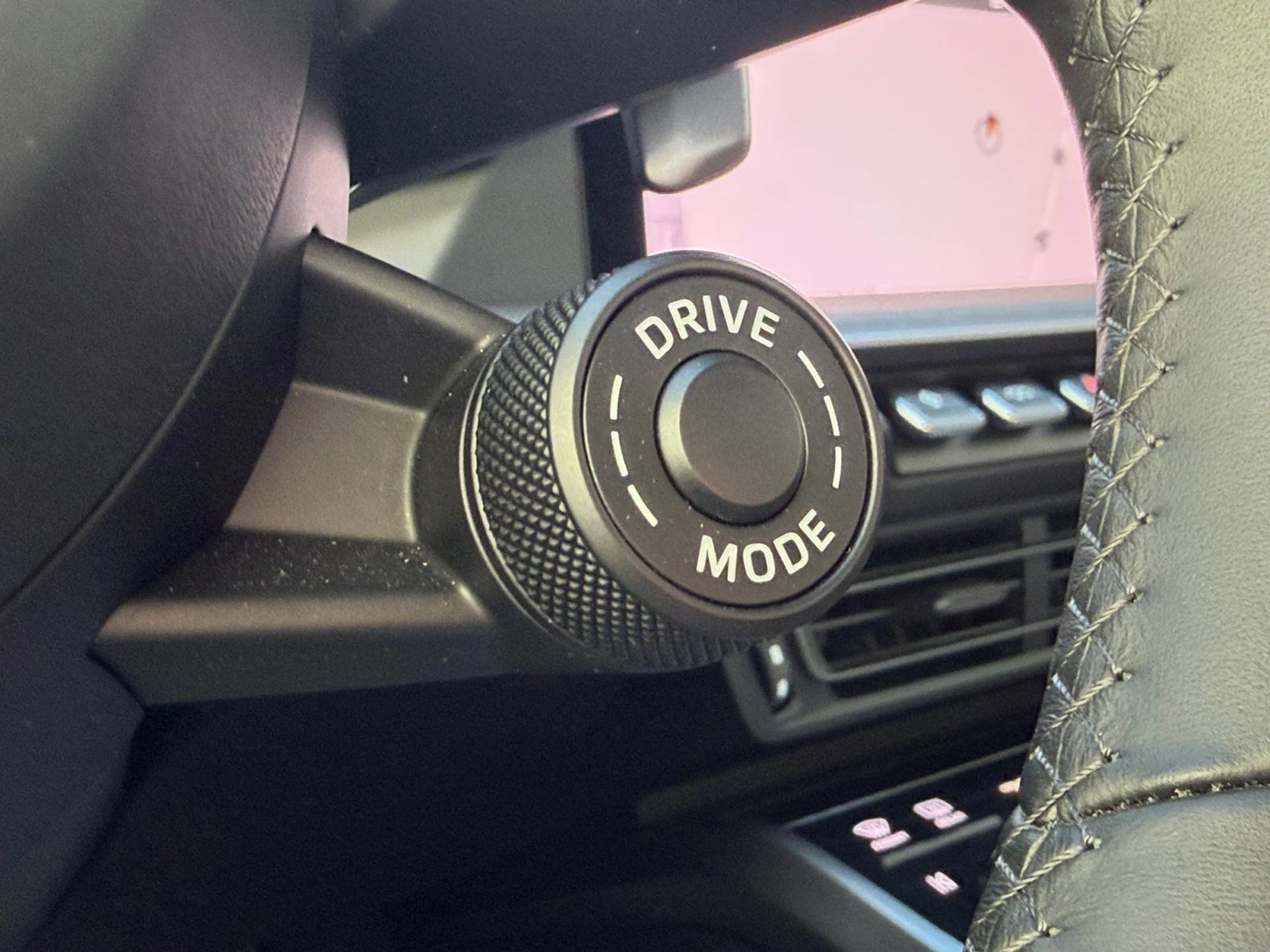 mph028_1633939191_77b852887edd77c1f960e4c075ef81c9x_2da5fc8a56