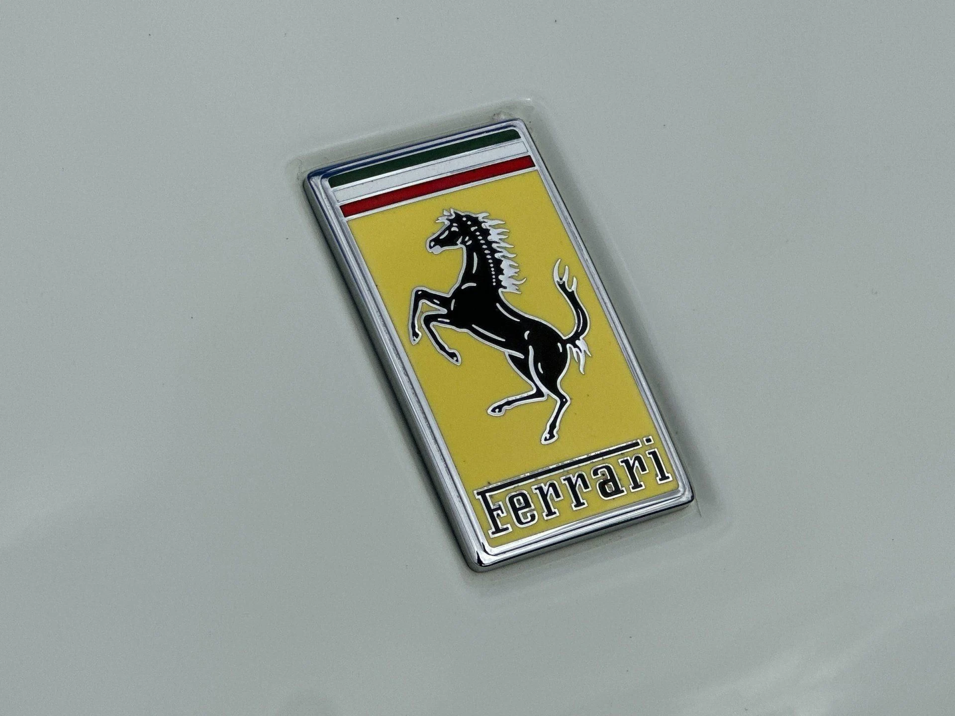 mph028_1639170462_Used_2018_Ferrari_488_Spider_1776240652_1622be9535