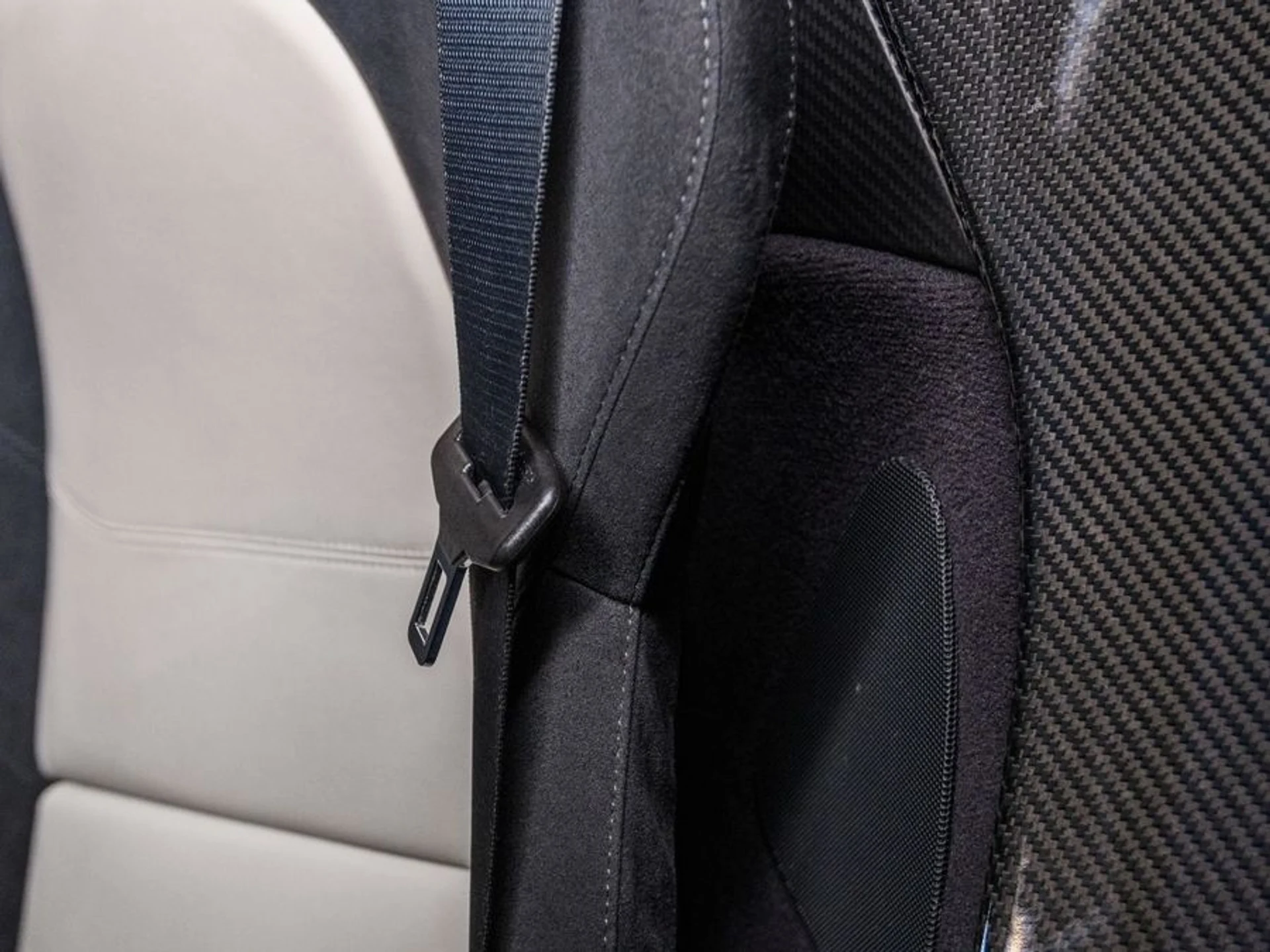 mph028_1639993281_424c9efd_0674_4735_bd0b_6159460dbe45_4a2ed2ad21