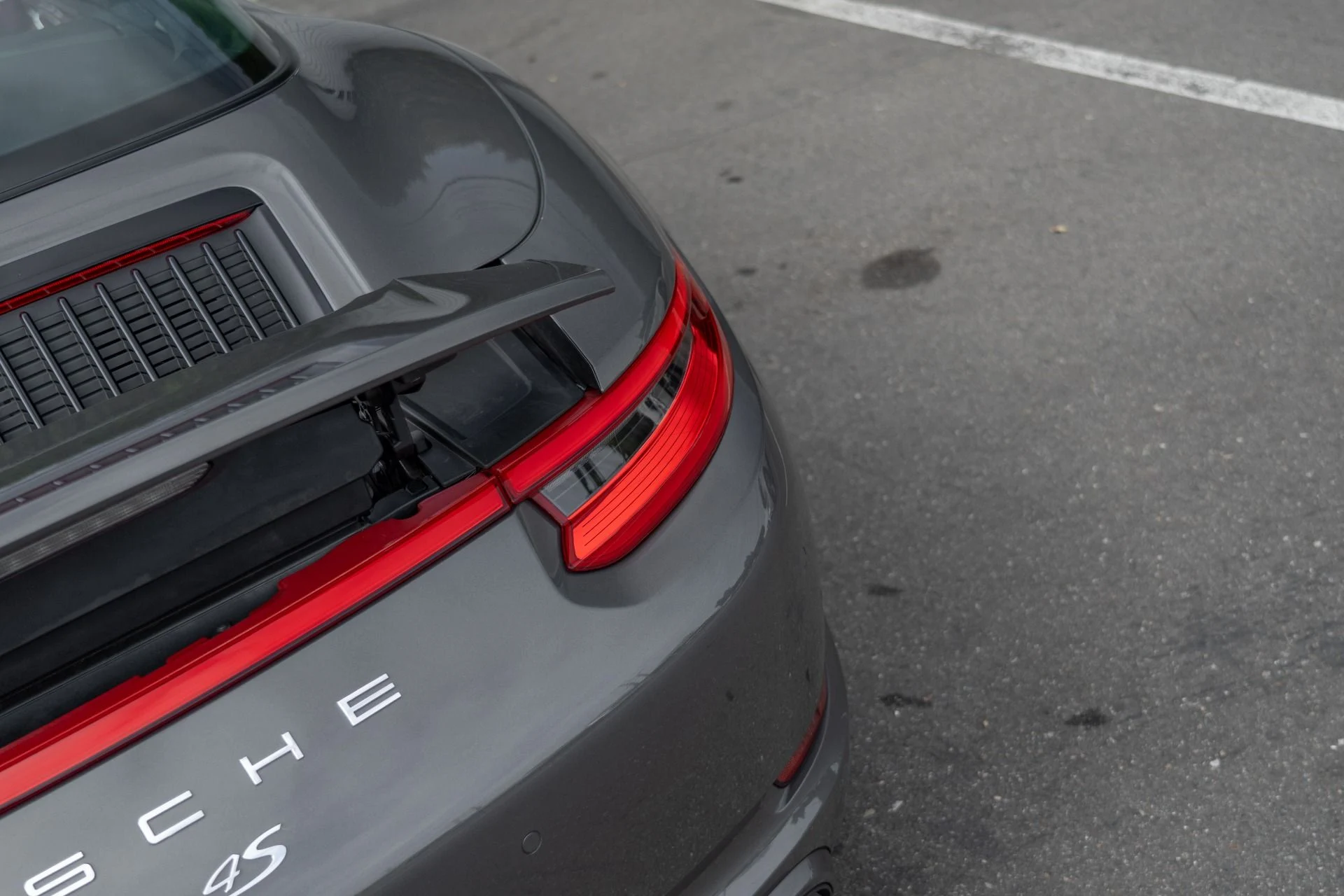 mph028_1640174602_Used_2017_Porsche_911_Targa_4_S_1761592215_0945580a08