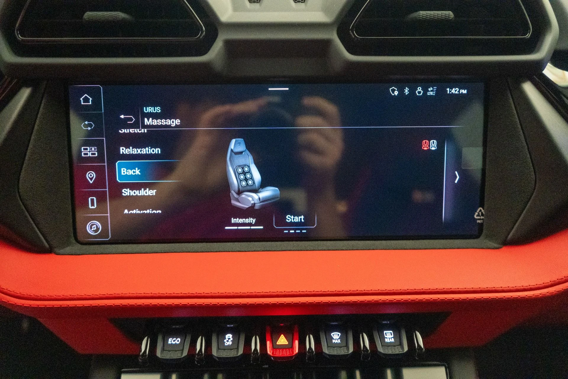 mph028_1641101728_Used_2025_Lamborghini_Urus_SE_Bang_and_Olufsen_Audio_Two_Tone_Interior_789_Horsepower_1773150487_27c66fa3d2