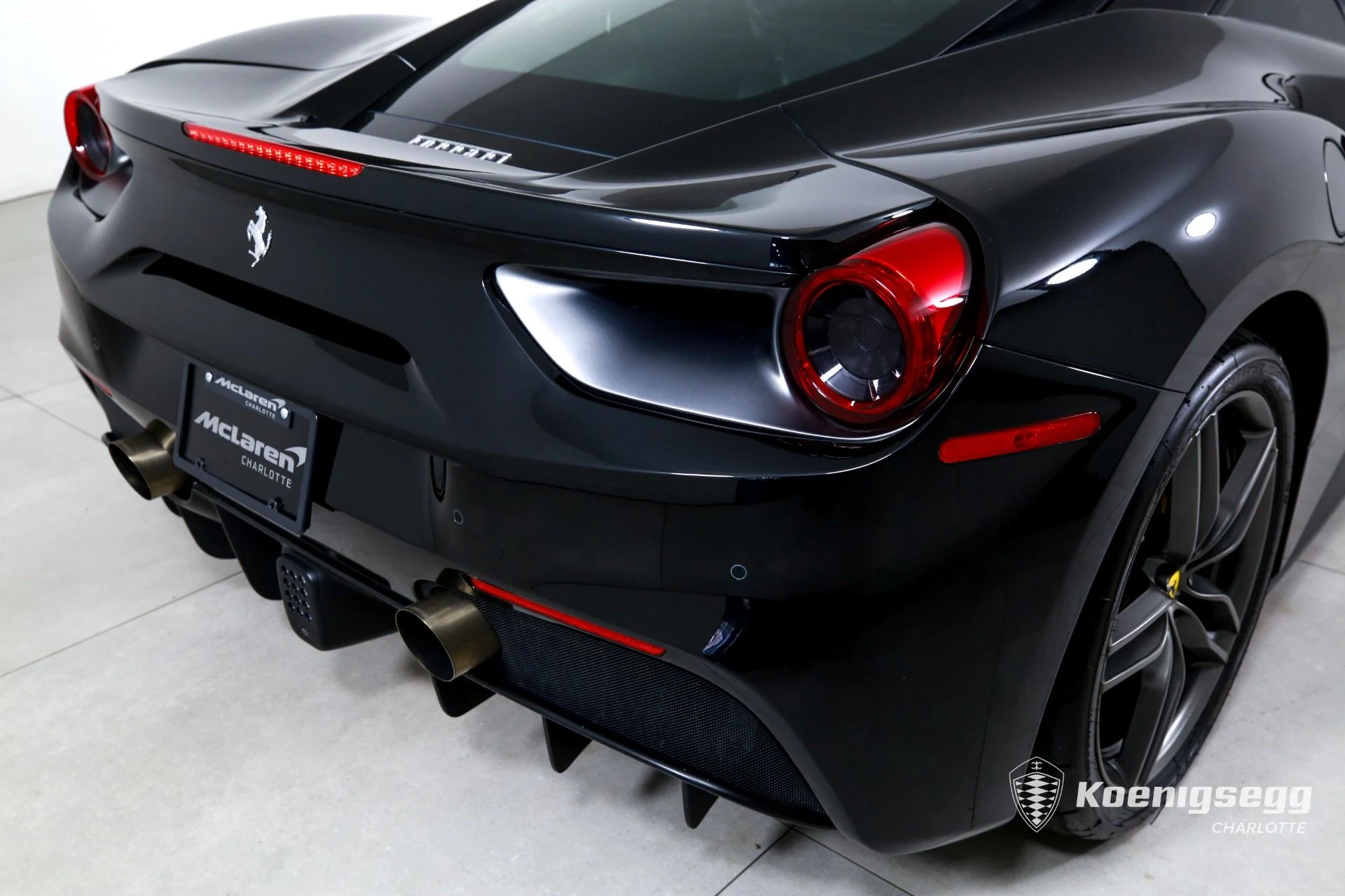mph028_1642753141_Used_2017_Ferrari_488_GTB_1782494380_3b668e1d71