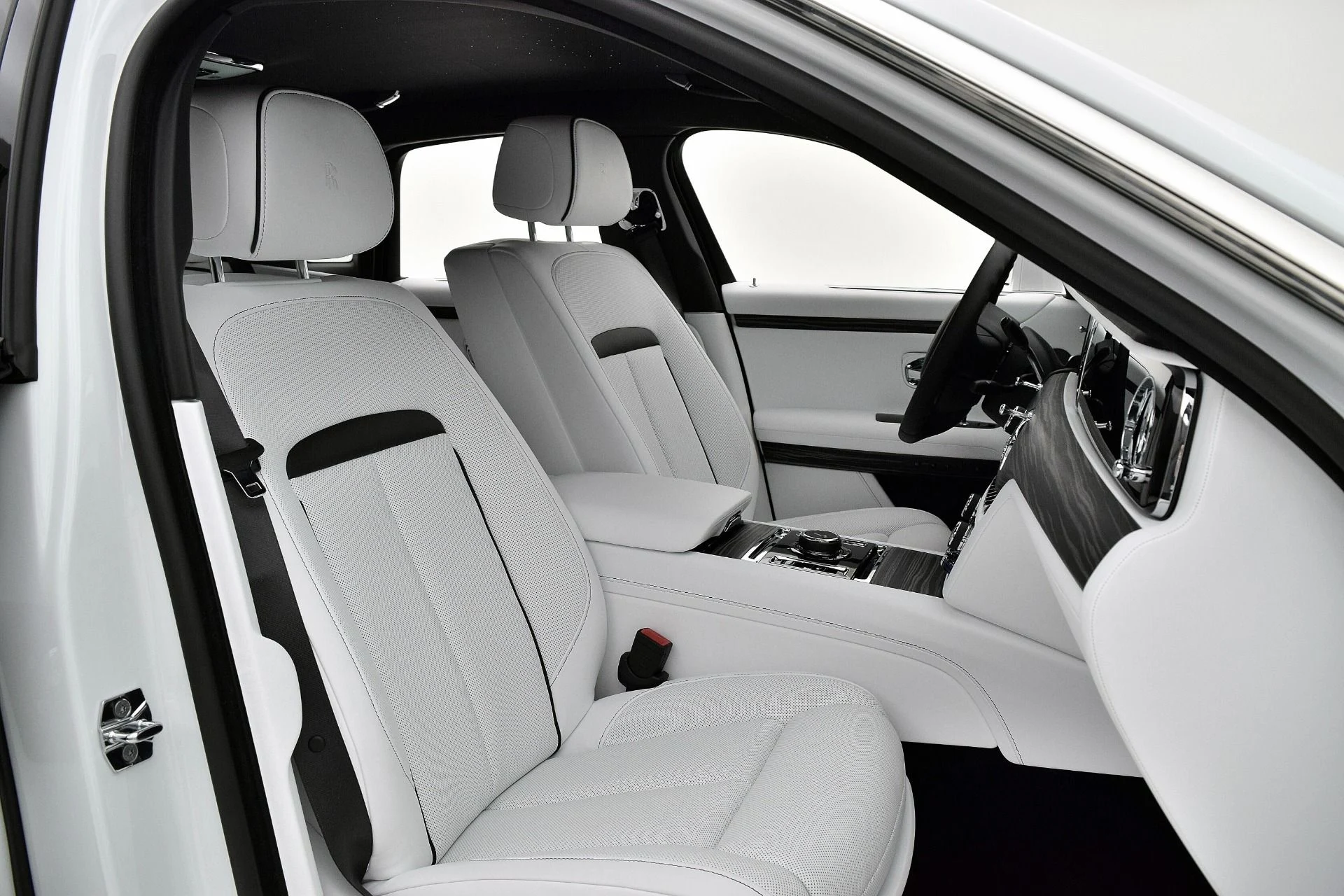 mph028_1656257030_Used_2021_Rolls_Royce_Ghost_1ad9b7d81b