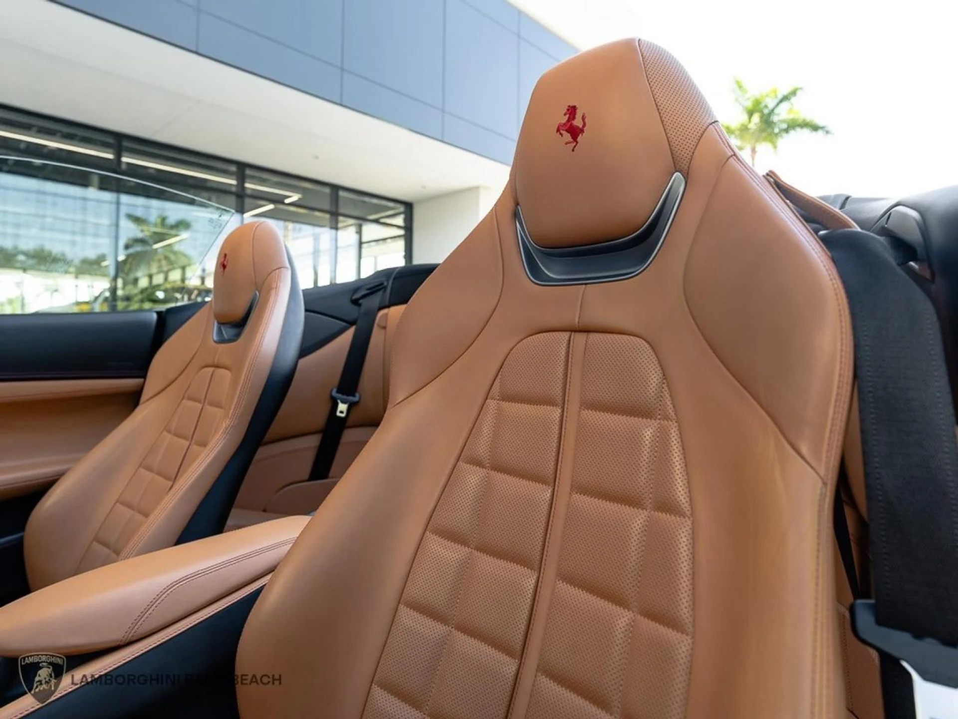 mph028_165996293_60b5b8f22237d2416816b5aa11e4ef69_b28894c0d9