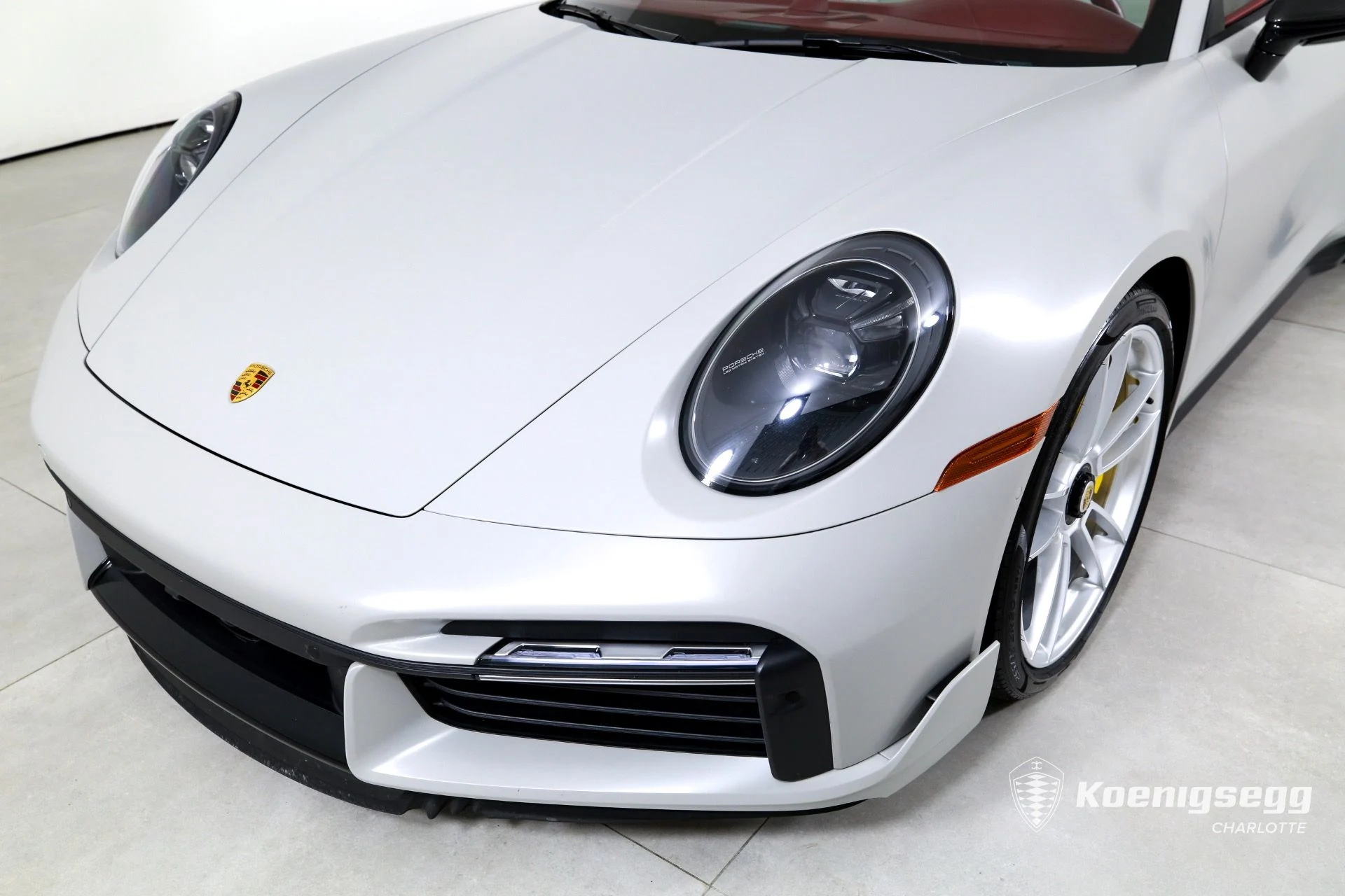 mph028_1660198181_Used_2022_Porsche_911_Turbo_S_1760987734_0092075fb2