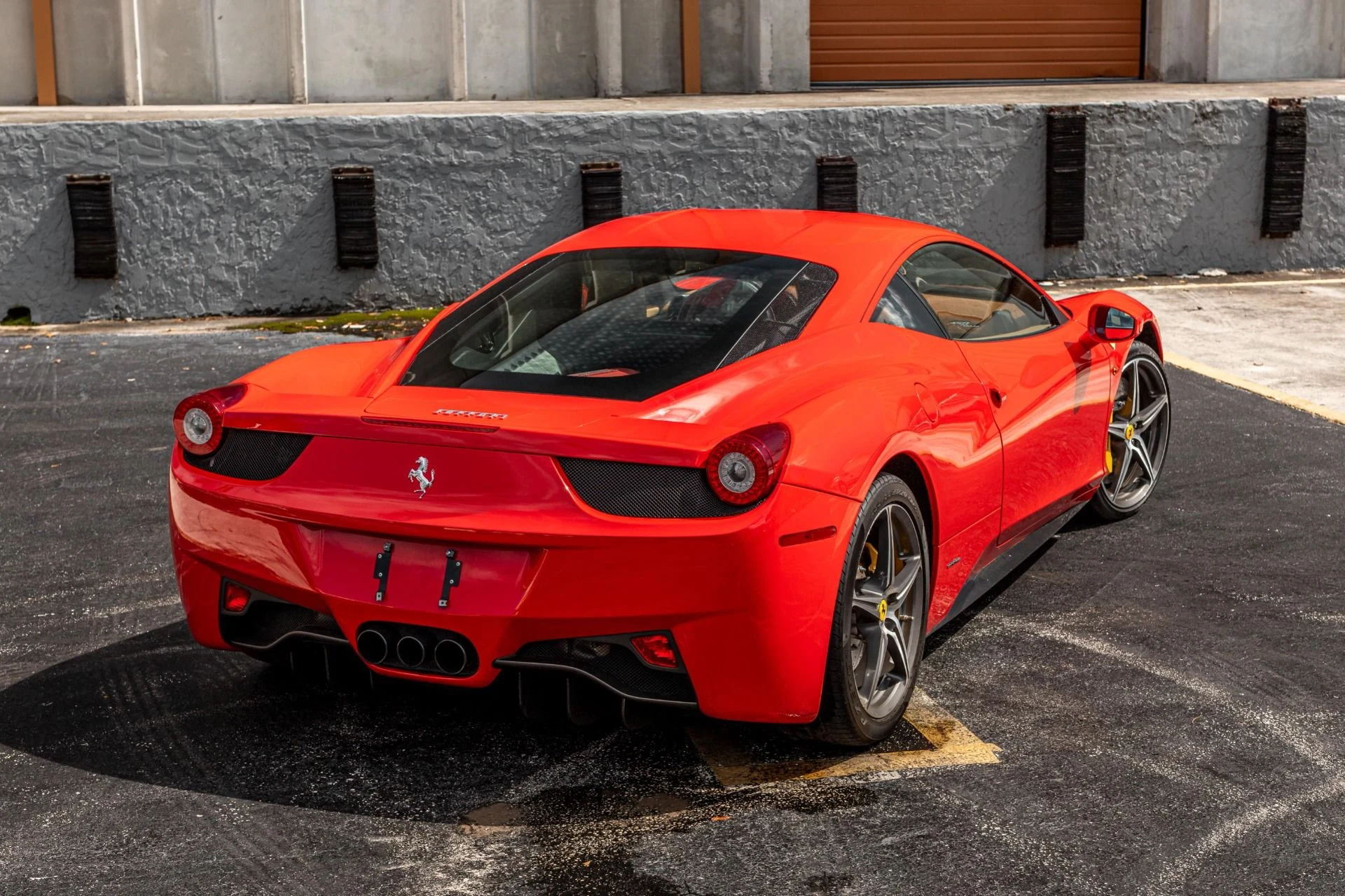 mph028_1666249562_Used_2014_Ferrari_458_Red_Tan_w_Front_Lift_Carbon_Steering_Wheel_Sport_Exhaust_Premium_Audio_1755961565_6f7b8bec80