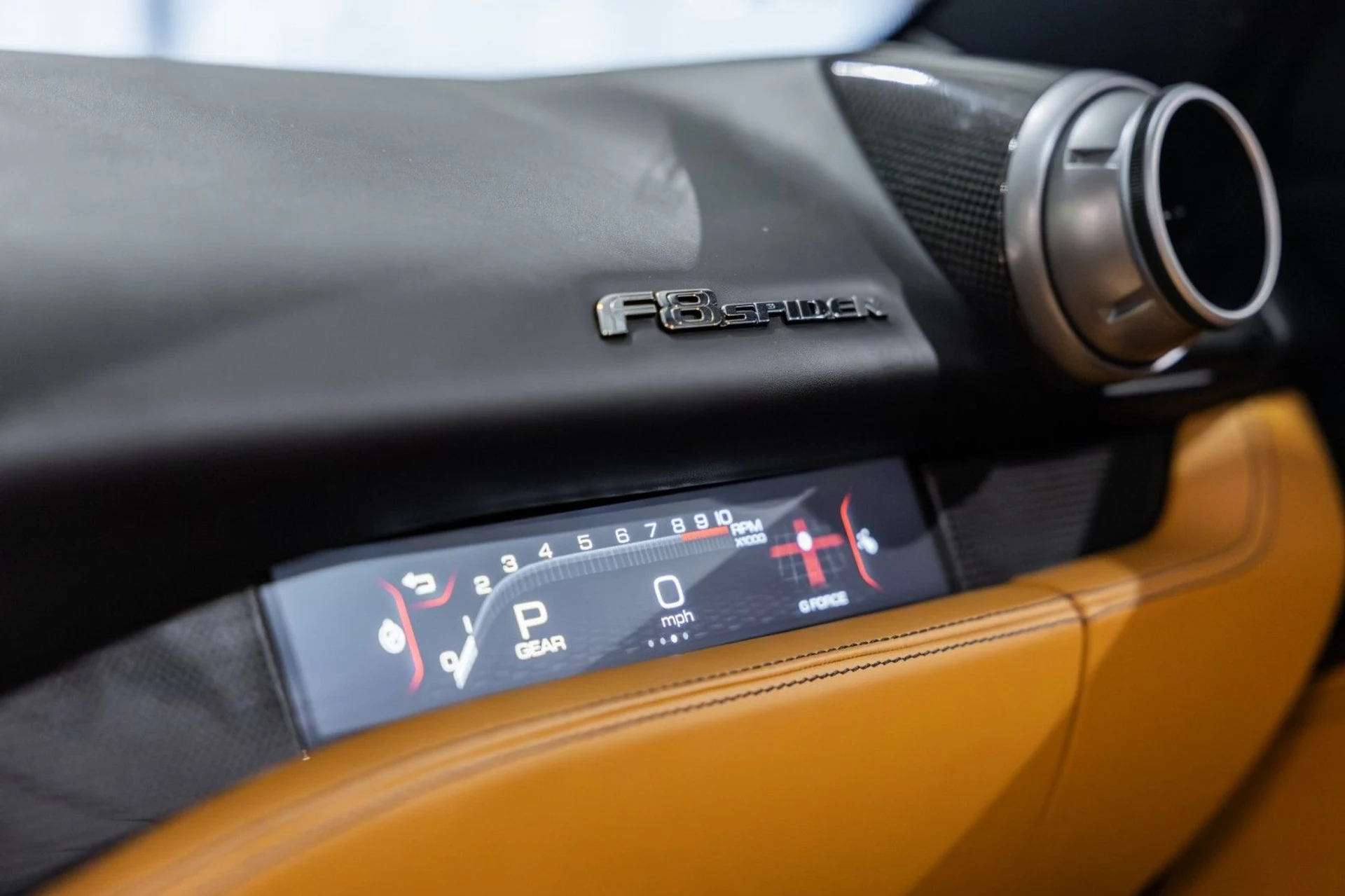 mph028_166874382_KQ_5f3668b4b6