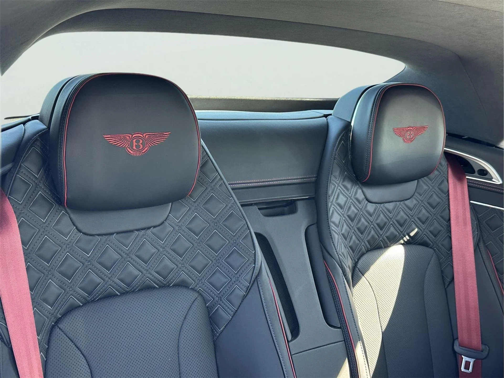 mph028_1669662134_b4c305e49089dfd20079646a44e0ad9c_9efcca342d