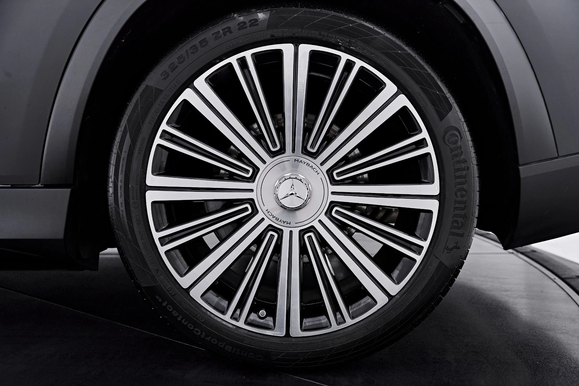 mph028_1673325435_Used_2023_Mercedes_Benz_GLS_Maybach_GLS_600_1788558581_95e0101bfb