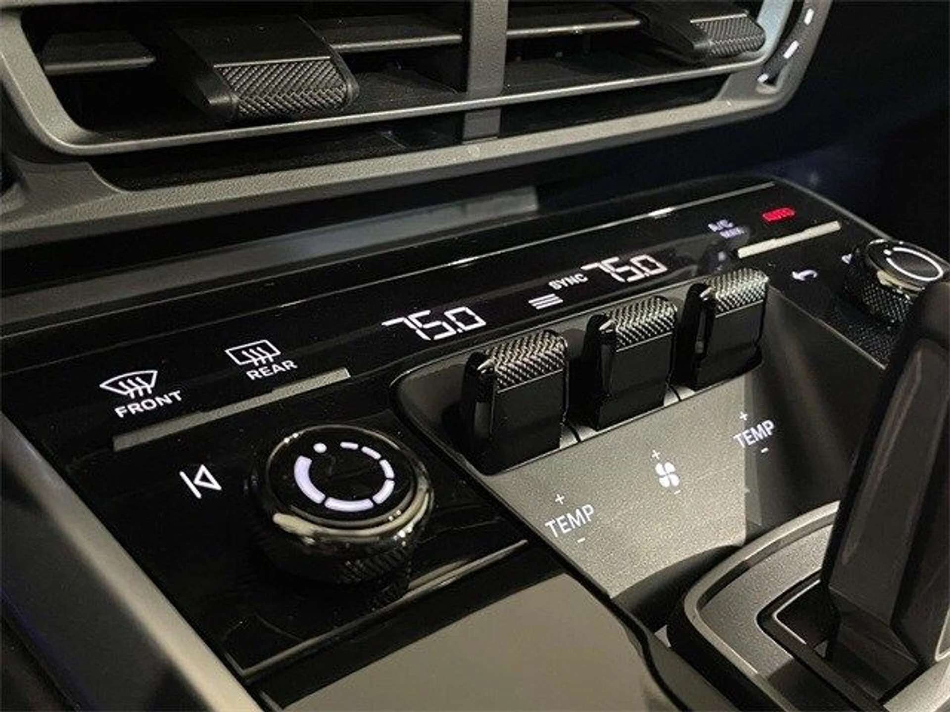 mph028_1676401038_d44bb5f8a38edc6bcdabfcc506ad3190x_94d3307055