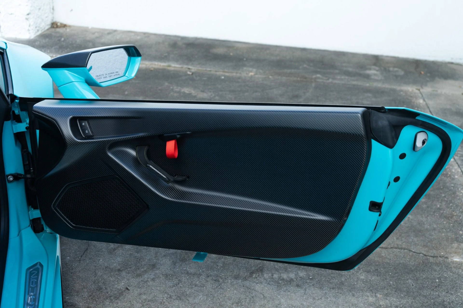 mph028_1680685520_Used_2023_Lamborghini_Huracan_Tecnica_1779493842_b2a90a93d9