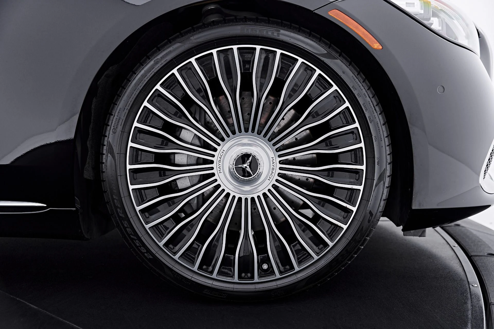 mph028_168774350_Used_2022_Mercedes_Benz_S_Class_Maybach_S_580_1788570681_6e997bfd77