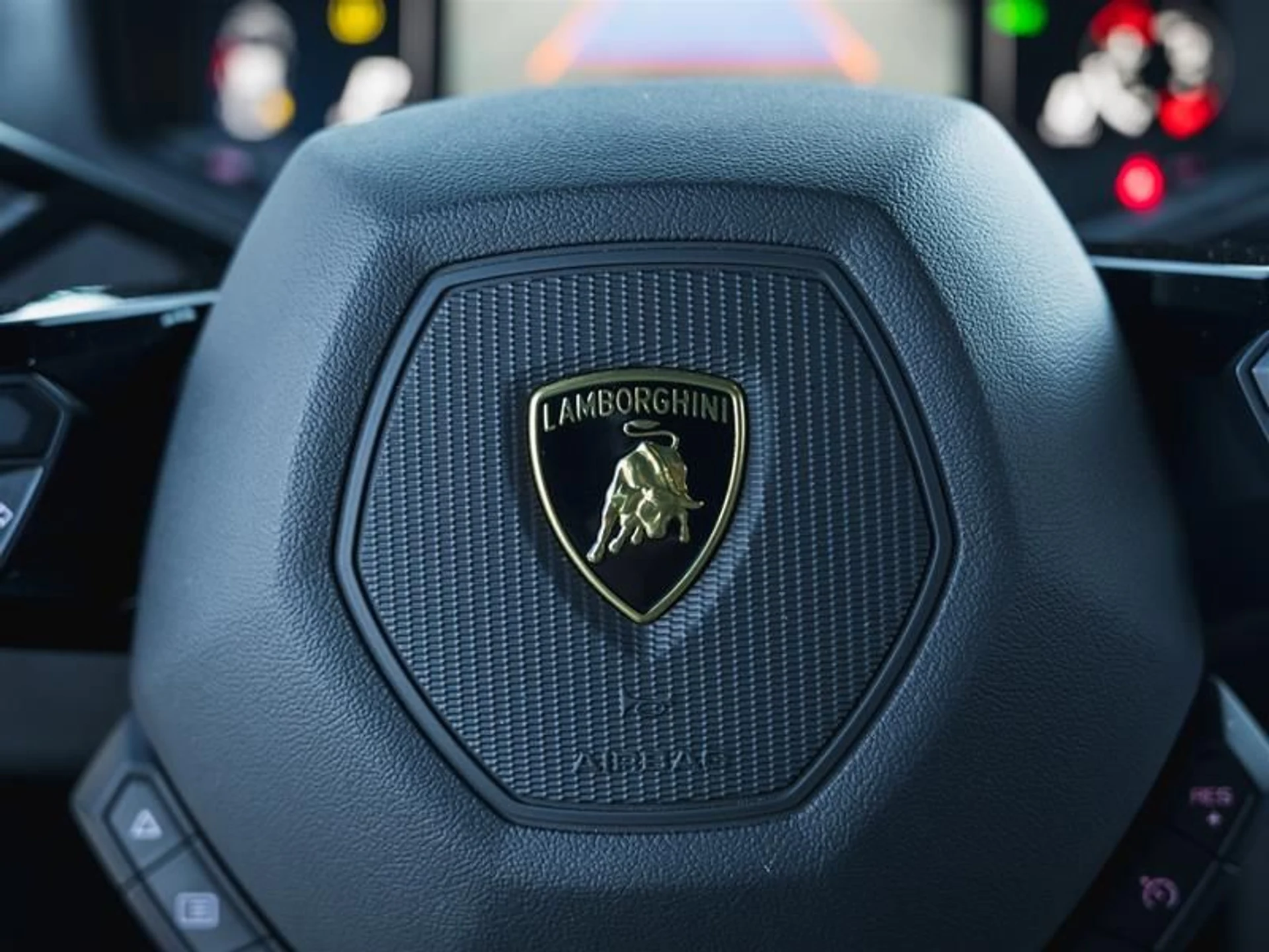 mph028_1688573952_aiplnvnz_ef2816ac7f