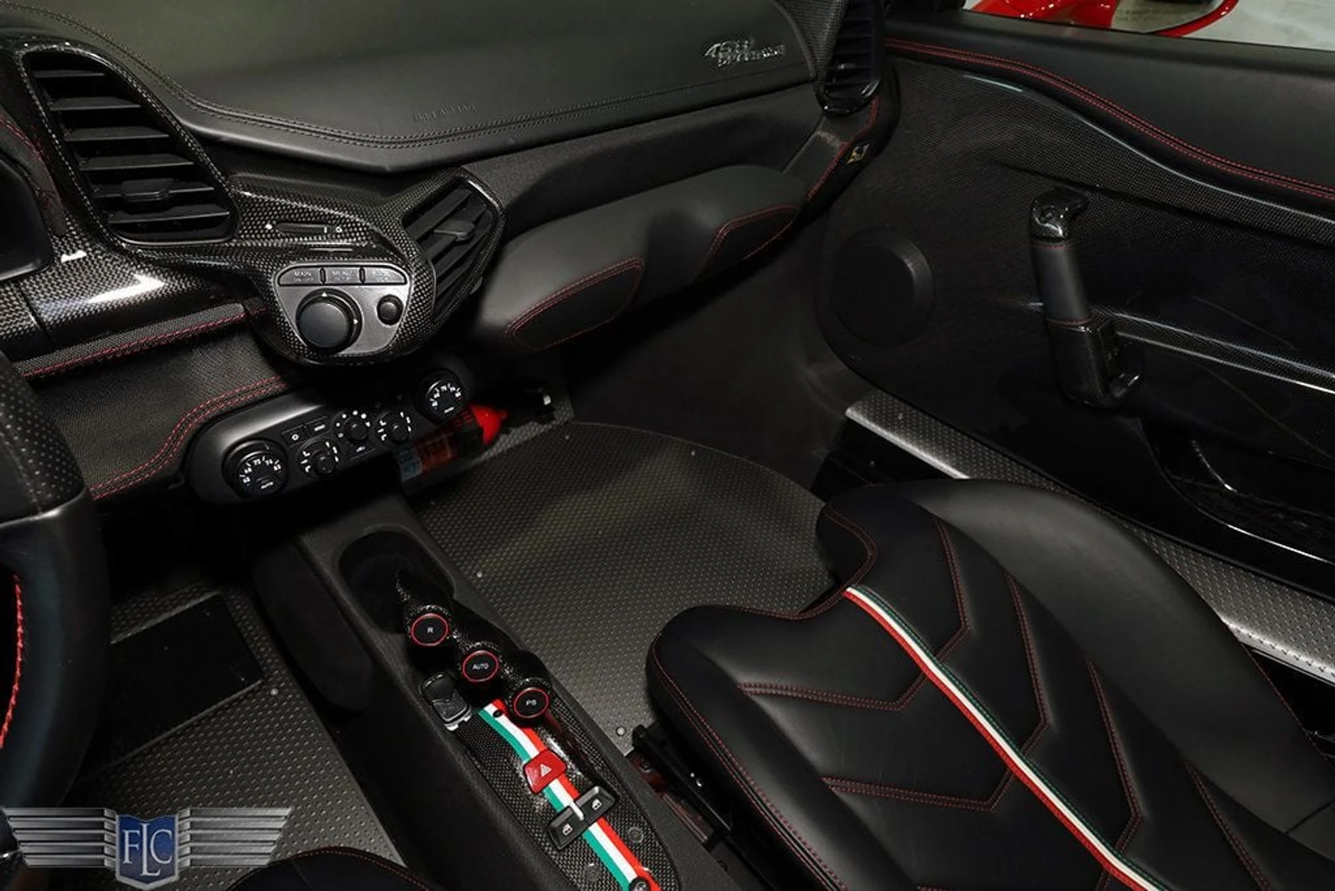 mph028_1705850227_used_2014_ferrari_458_speciale_9689_22821397_29_1024_e764a0929c