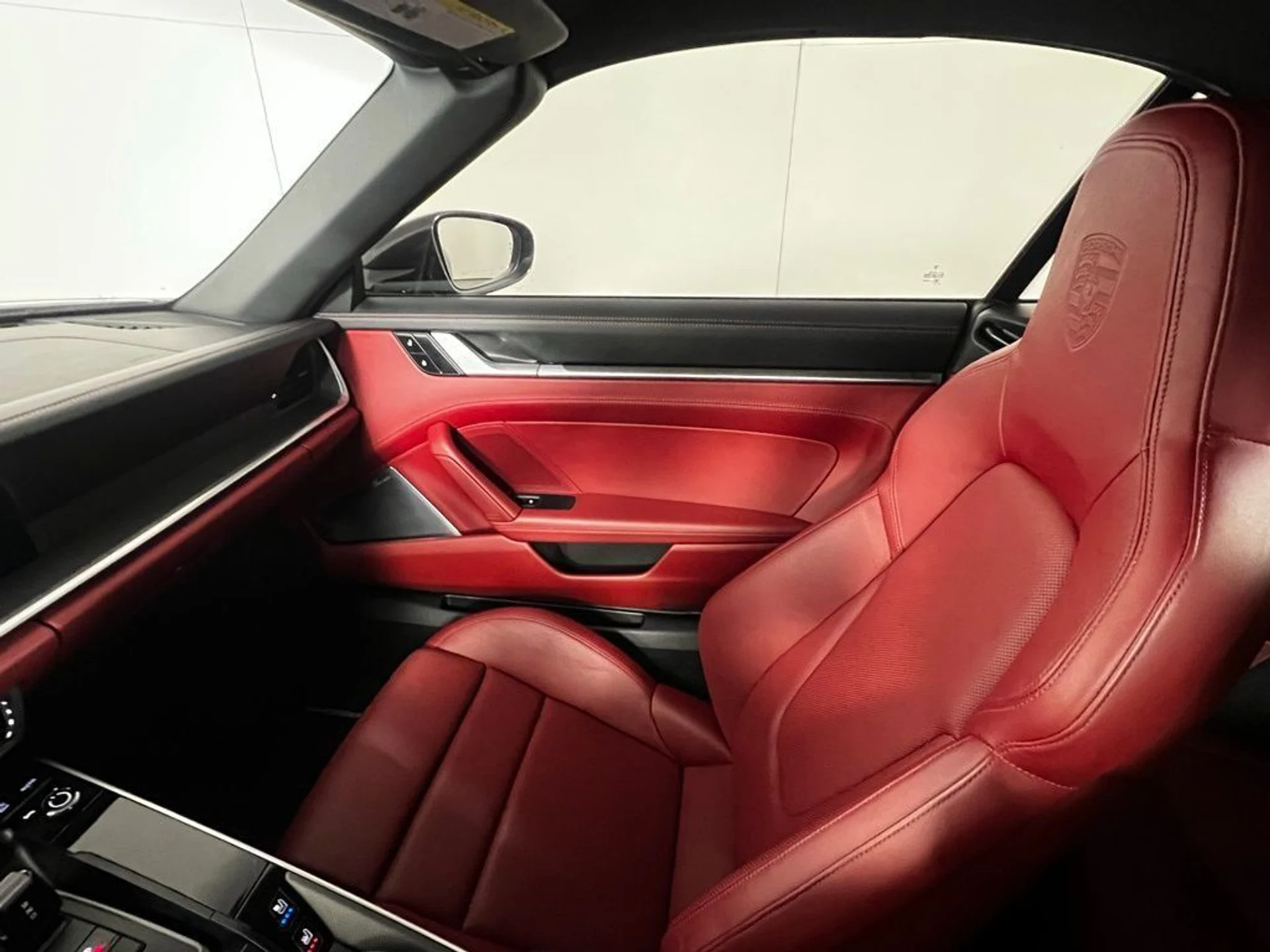 mph028_1711029584_70702568a3b07e1e7cd5d59eab4b97f8_3338a2b51f