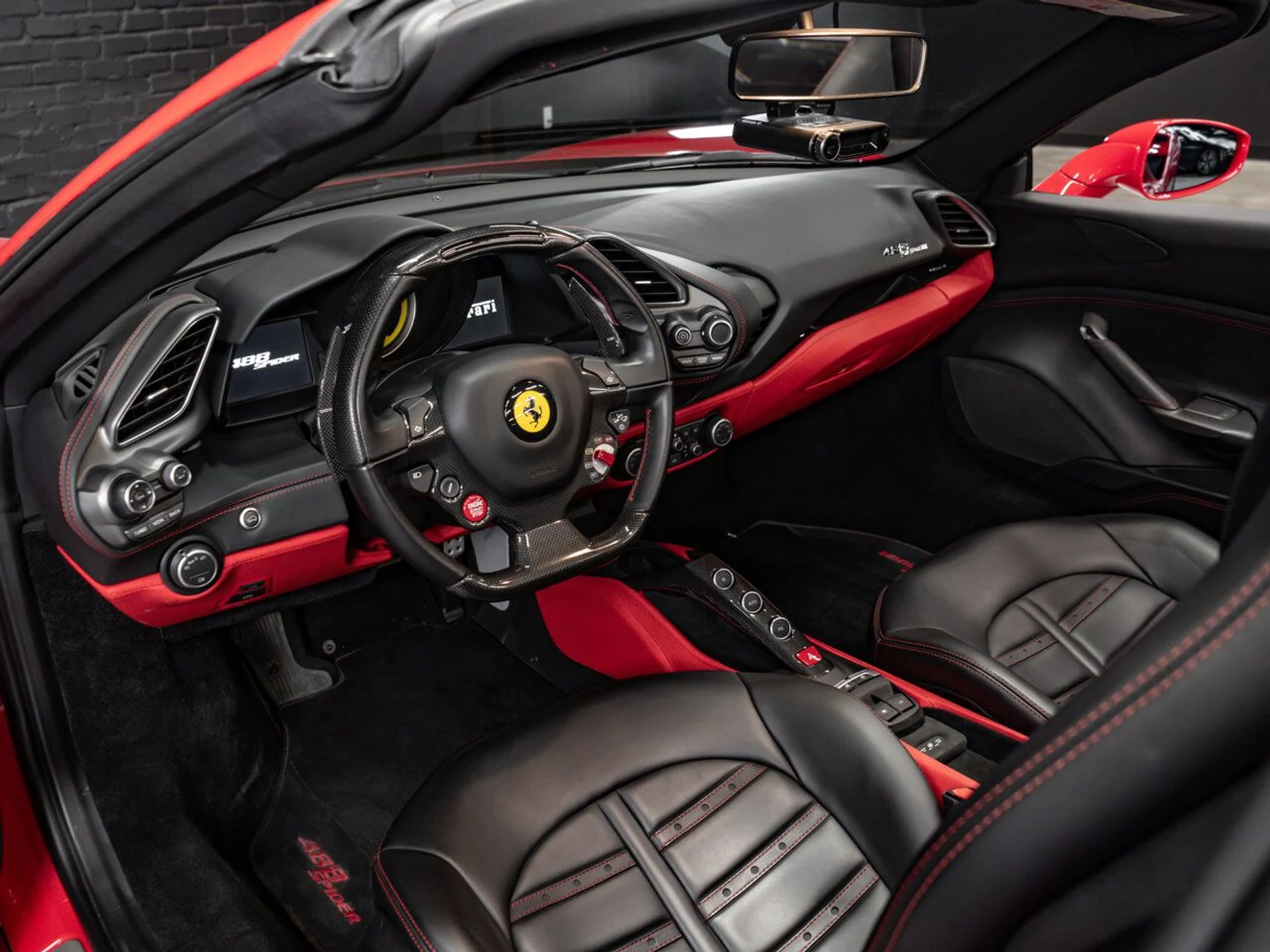 mph028_1711208458_ferrari_488_spider_2018_f38308f026