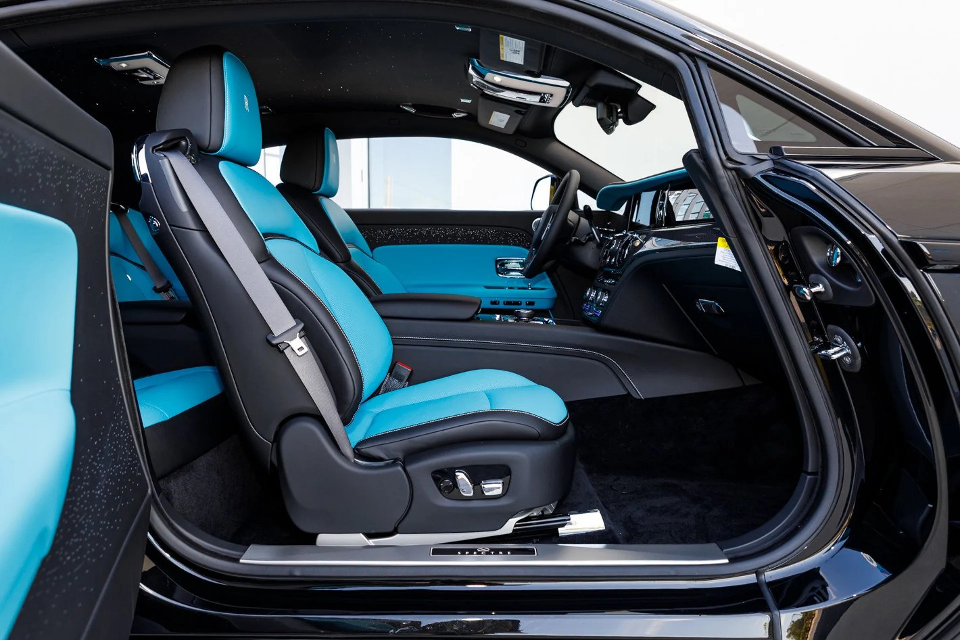 mph028_1712829350_a1110da9df8cce5dcec473fb47d54feax_a1d4f88119