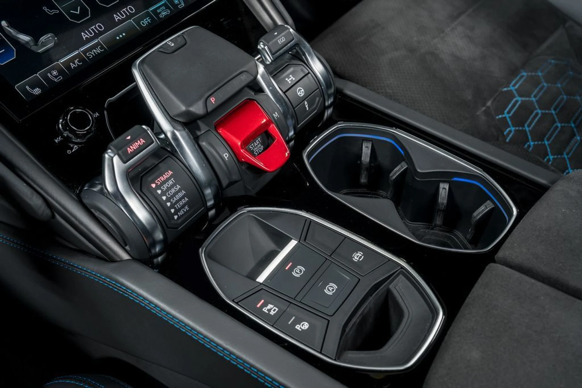 mph028_171421893_f6a4a2c40af74d3a3aa1b2b07d207244x_5bc8868f4f